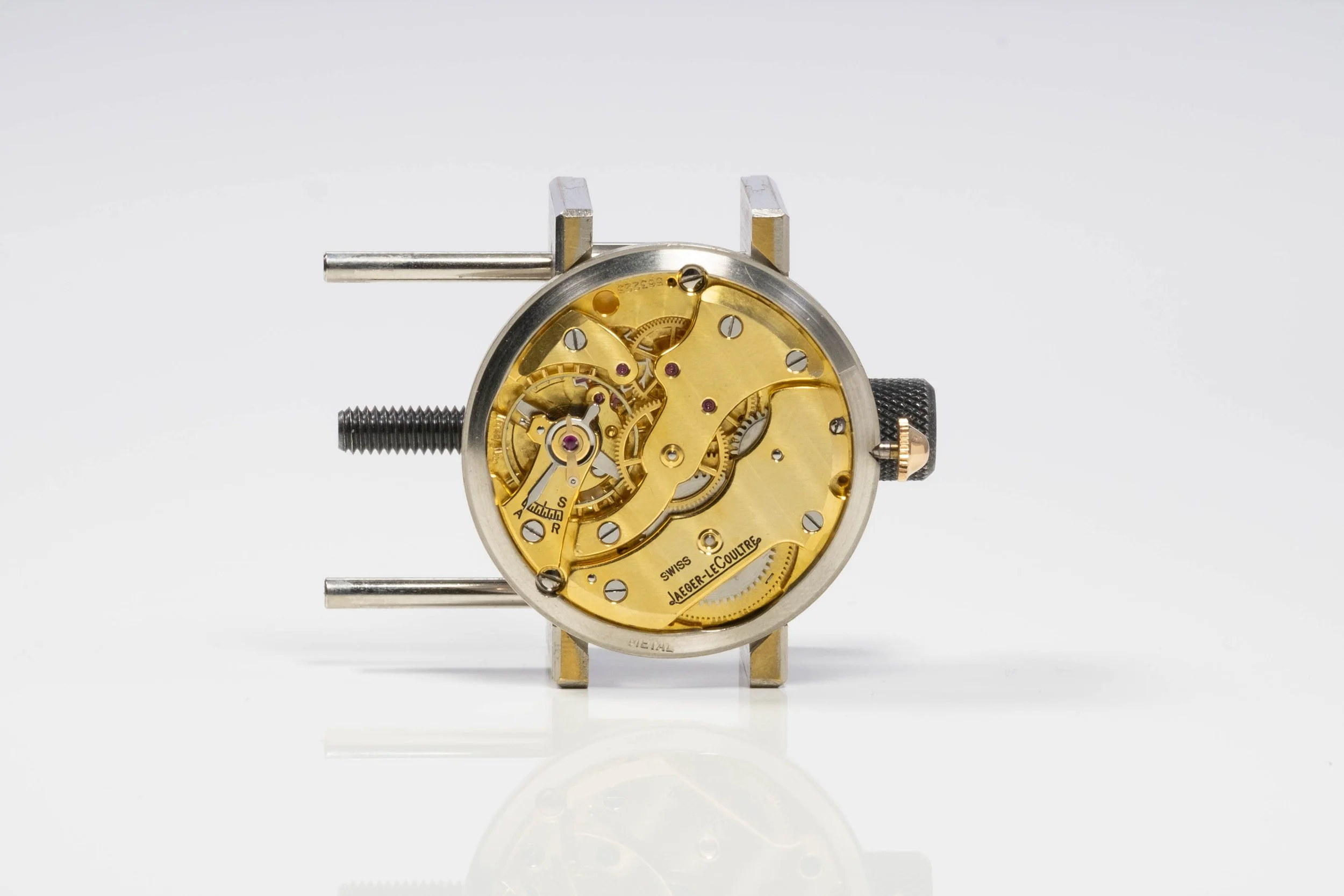 JAEGER-LECOULTRE %22teardrop%22 Gehäuse in 18ct.Rotgold Uhrwerk 2504006.jpg