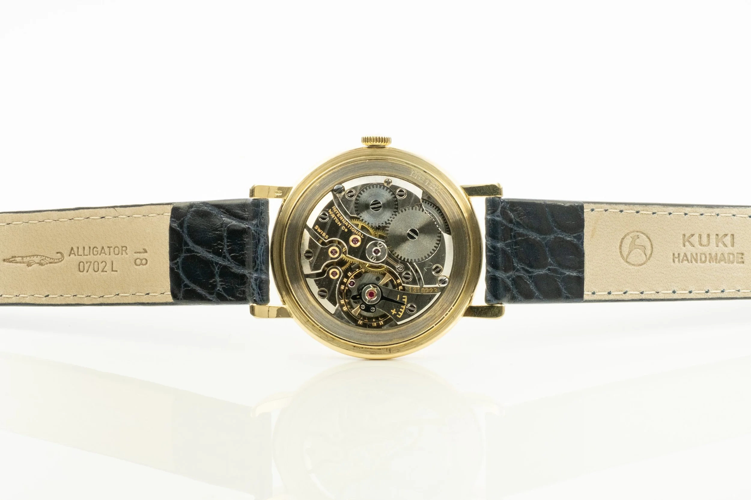 IWC versilbertes Zifferblatt Handaufzug Gelbgold Uhrwerk 2410010.jpg