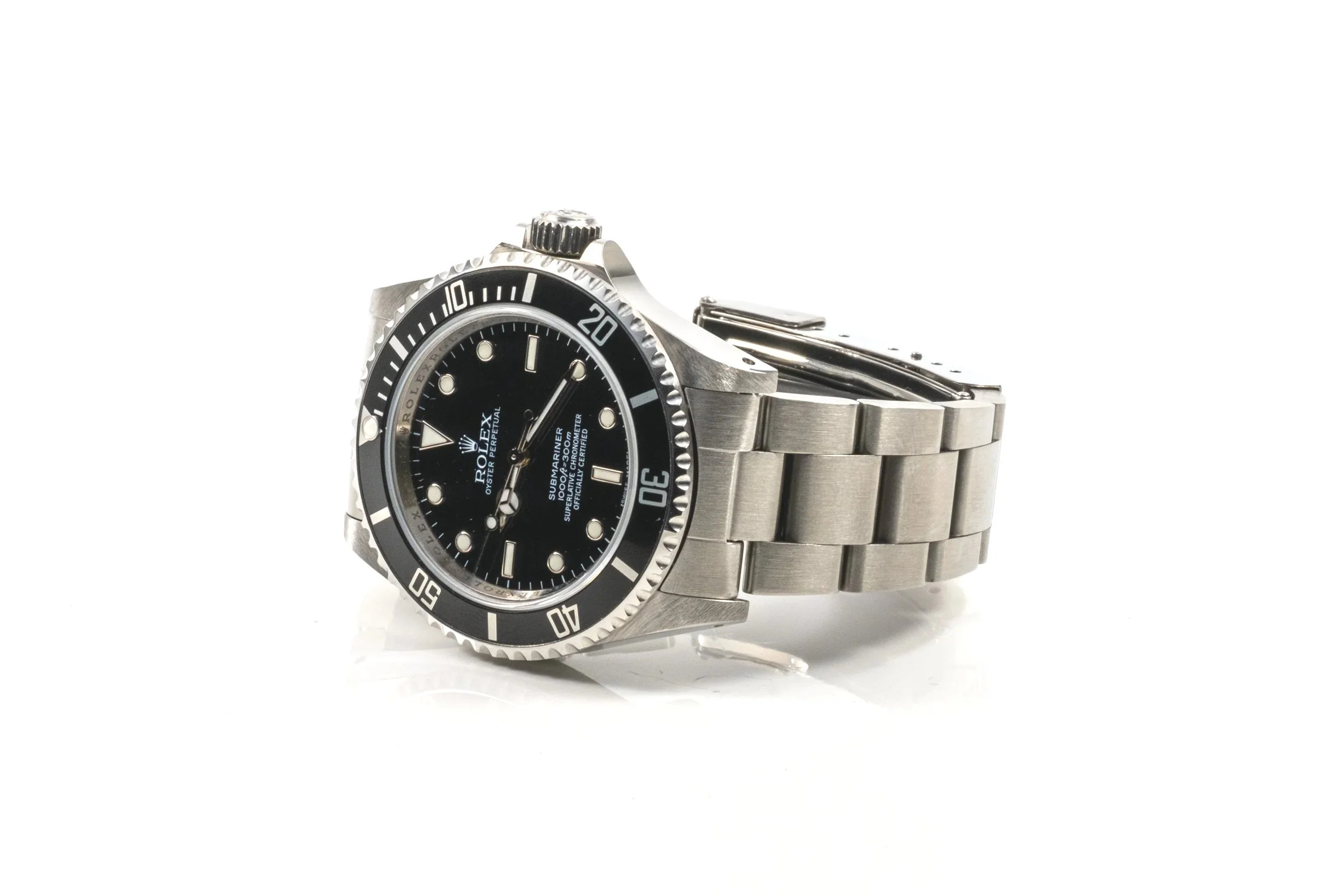 ROLEX+Submariner+%2522no+date%2522+14060+schwarzes+Zifferbatt+seitlich+2512019.jpg