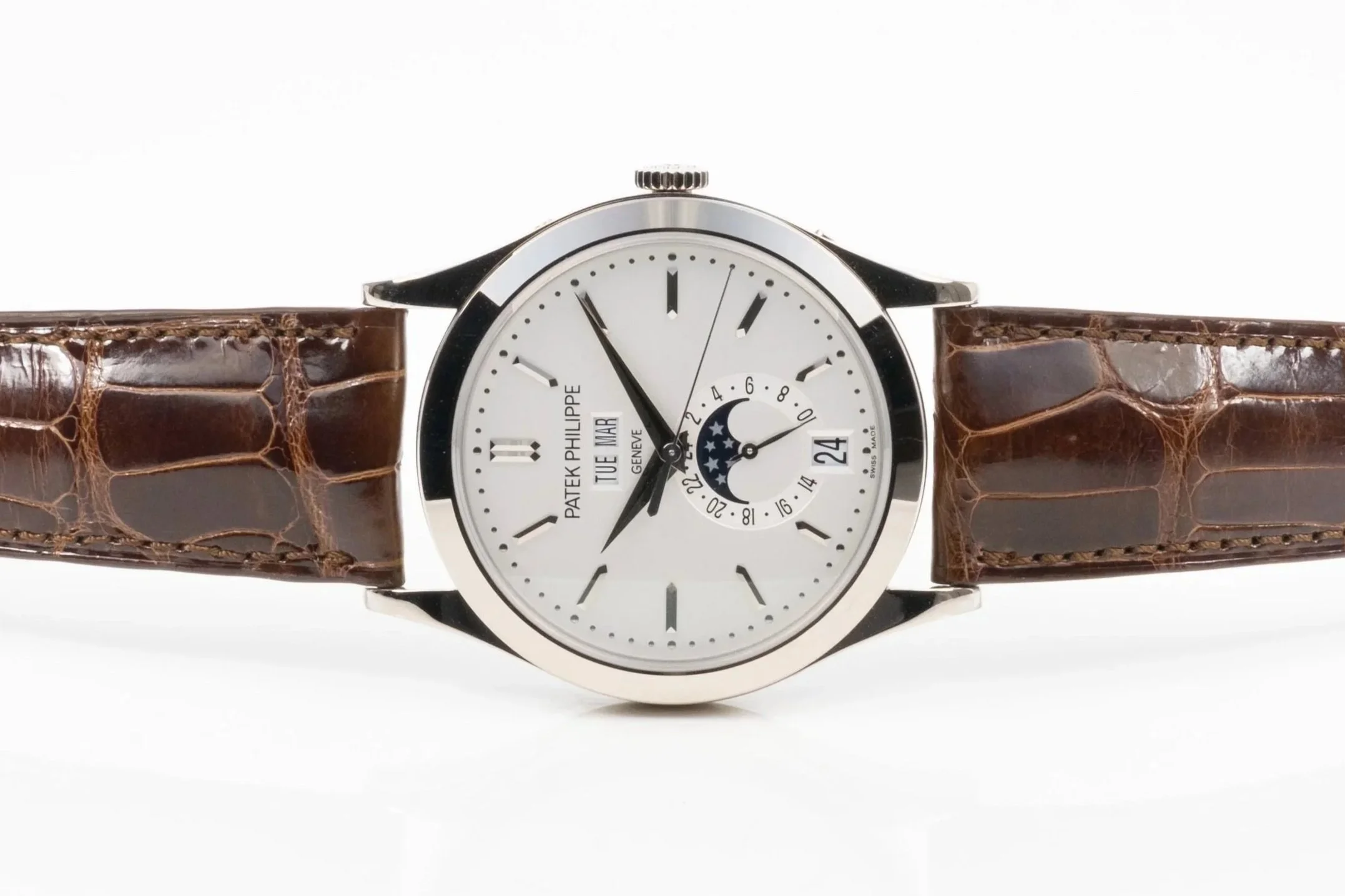 PATEK PHILIPPE "Annual Calendar" 5396G-011 18ct. Weissgold