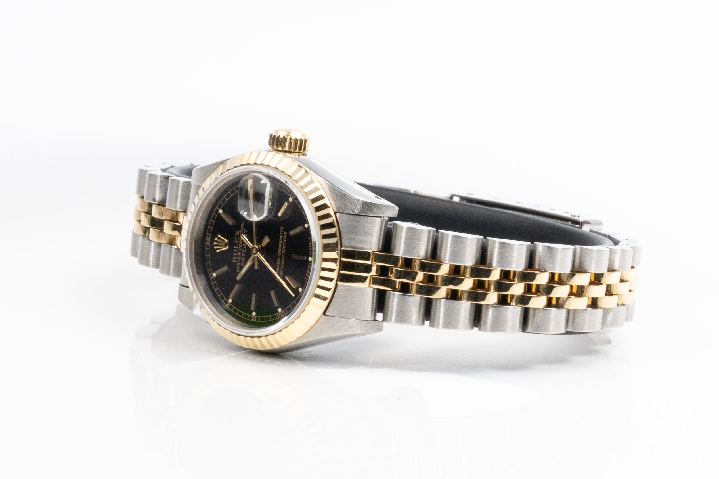 ROLEX Datejust 26 69173 bicolor schwarzes Zifferblatt seitlich 2602006.jpg