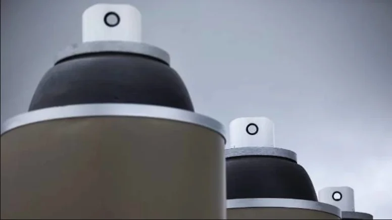 cans001.jpg
