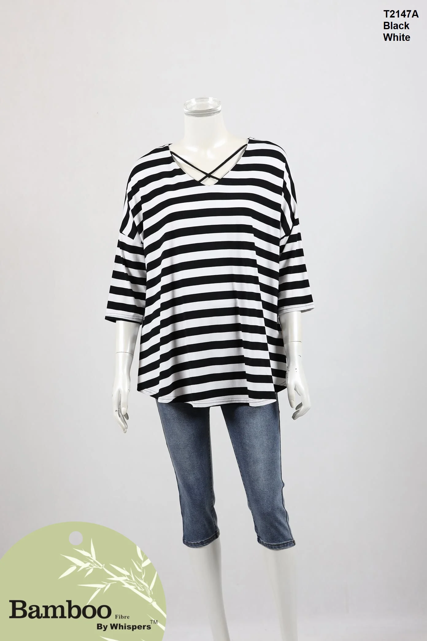 T2147A-Black White.JPG