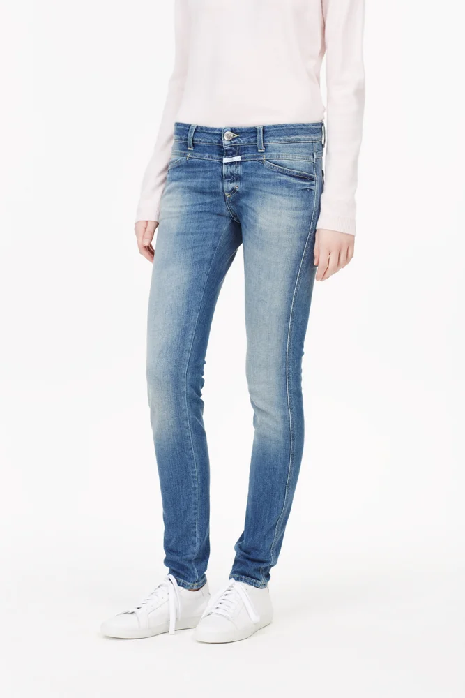 CLOSED-Pedal-Star-mid-blue-denim-jeans.jpg