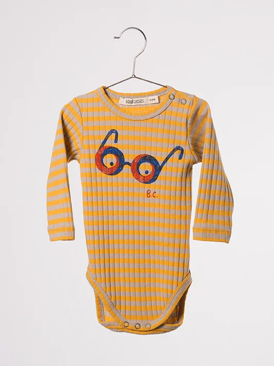 AW16-174_1.jpg