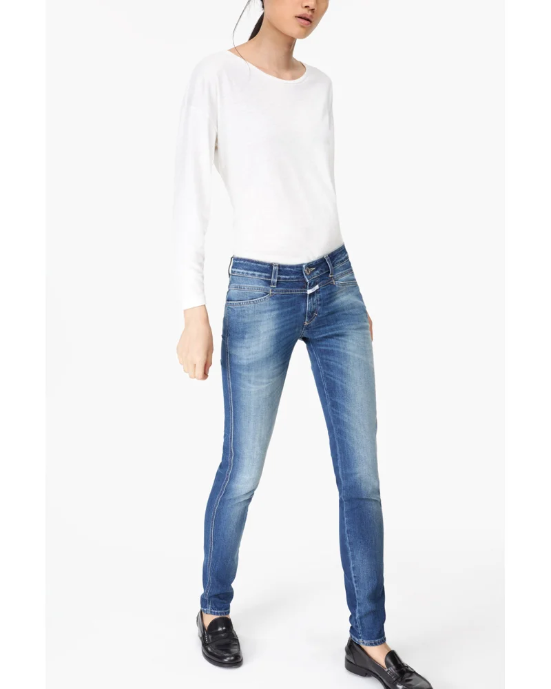 CLOSED-PEDAL-STAR-INDIGO-BLUE-STRETCH-DENIM.jpg
