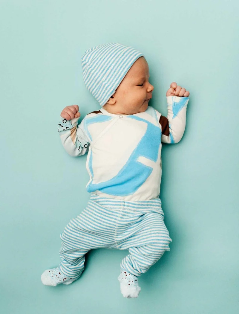 KIDSCASE-PATTI-BLUE-FIELD-ORGANIC-NB-BODY.jpg
