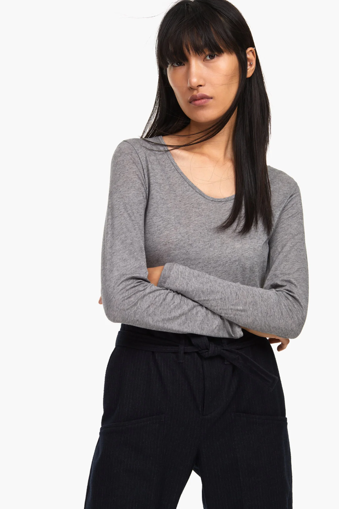 Closed-grey-longsleeve-tshirt-2.jpg