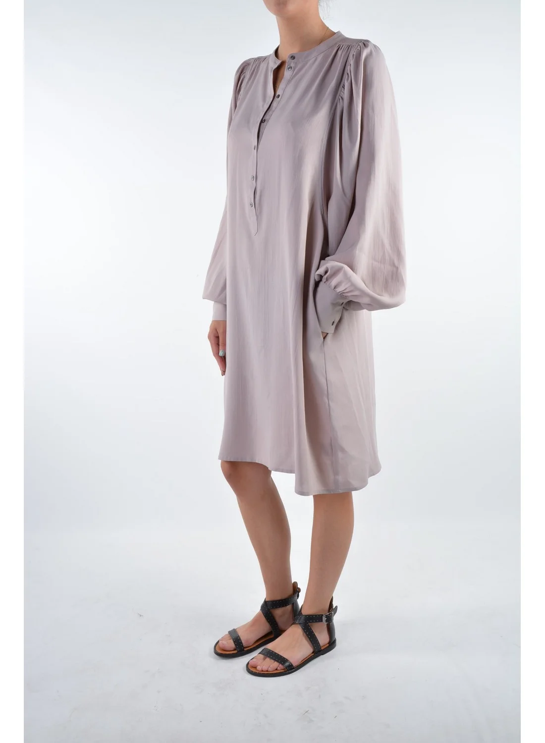 Rae-dress-Ruby_Tuesday-blush-1.jpeg
