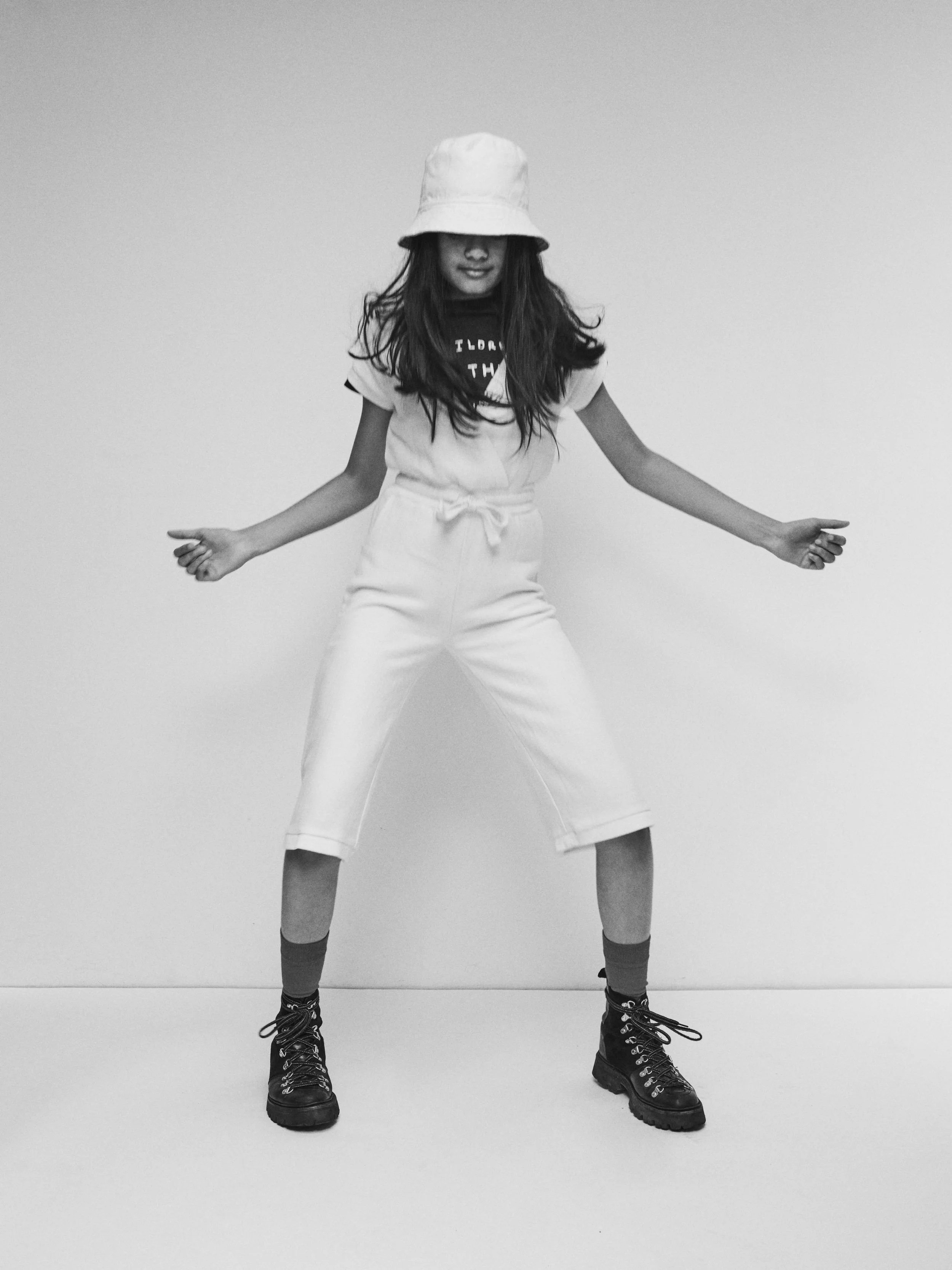 MOVEMENT_005.jpg