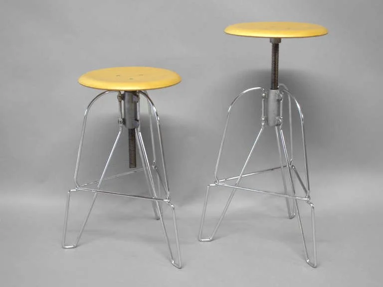 corey_adjustable_bar_stools_d1_l.jpg