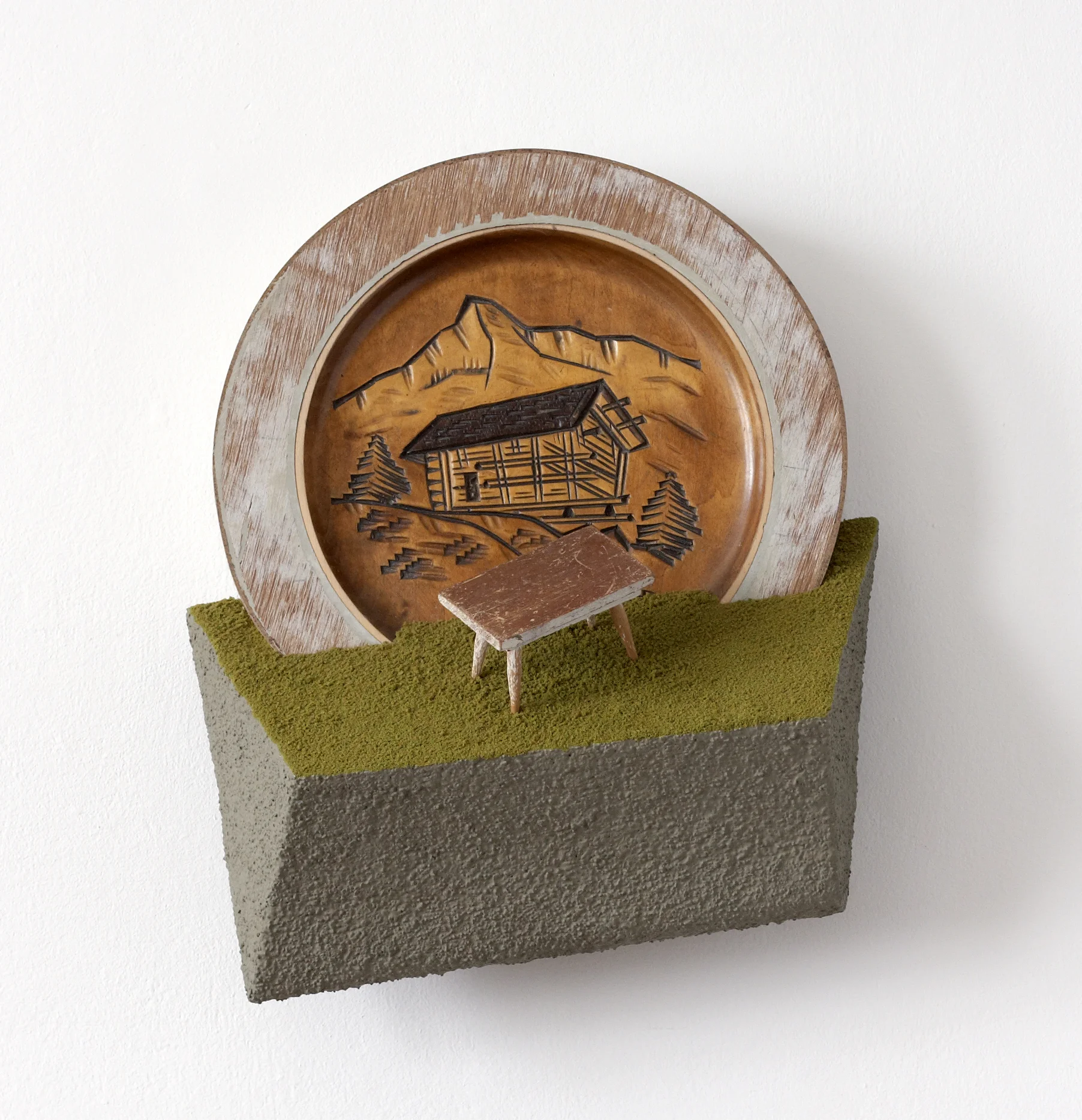 Shelter (1992) 36 x 28 x 14 cms