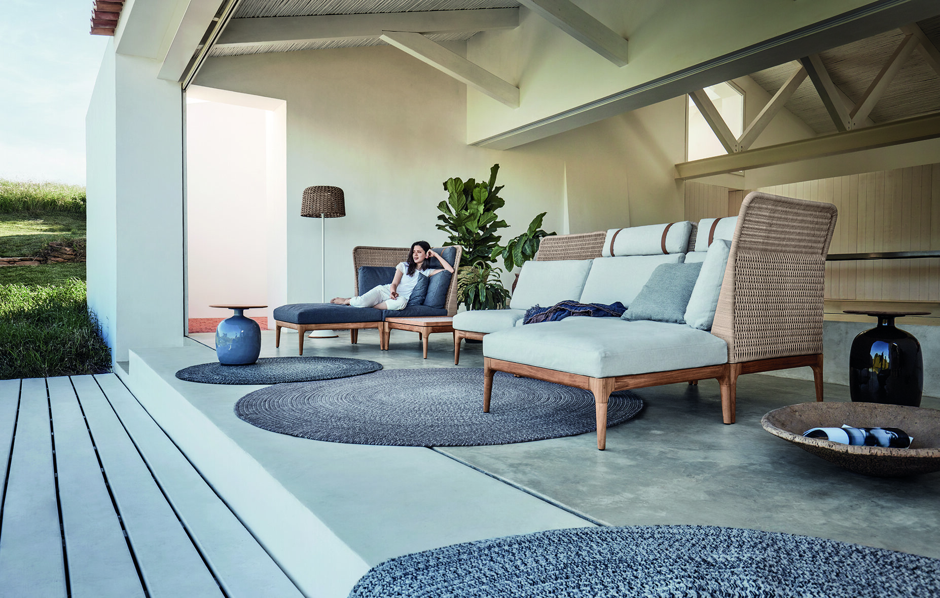 lima seating set #2.jpg