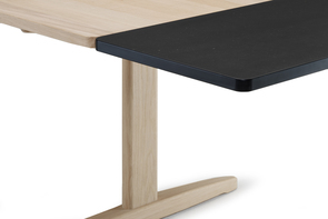shaker table by borge mogensen