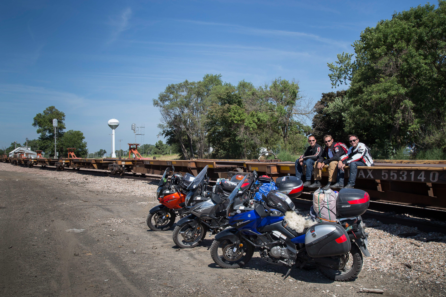 _MG_0449__31_road through Nebraska -portrait_on_train-web_1500.jpg