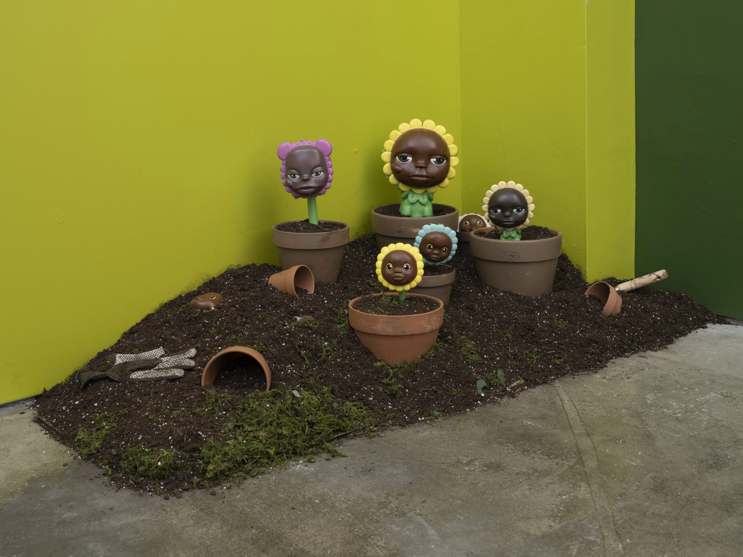 Untitled SCULPTURE_HebruBrantley_2022.jpg