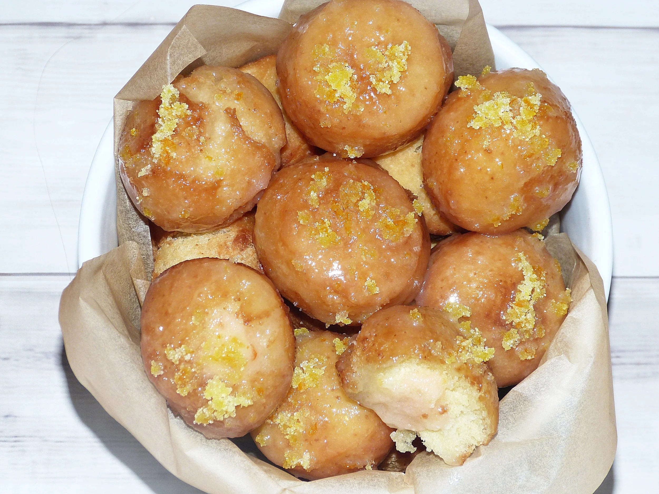 These can be made with lemon, orange, grapefruit, or any other citrus of your choice. The filling is optional, I just happen to have an affinity for fillings, but it isn't necessary to make them delicious.