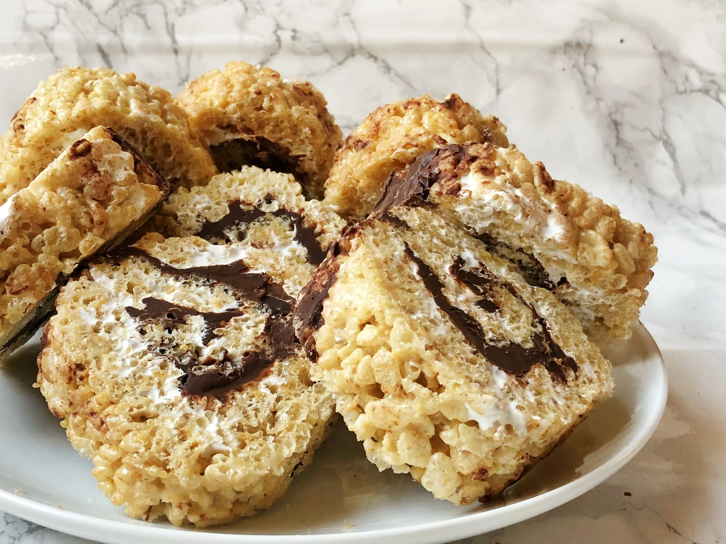 S'mores Rice Krispies Pinwheels