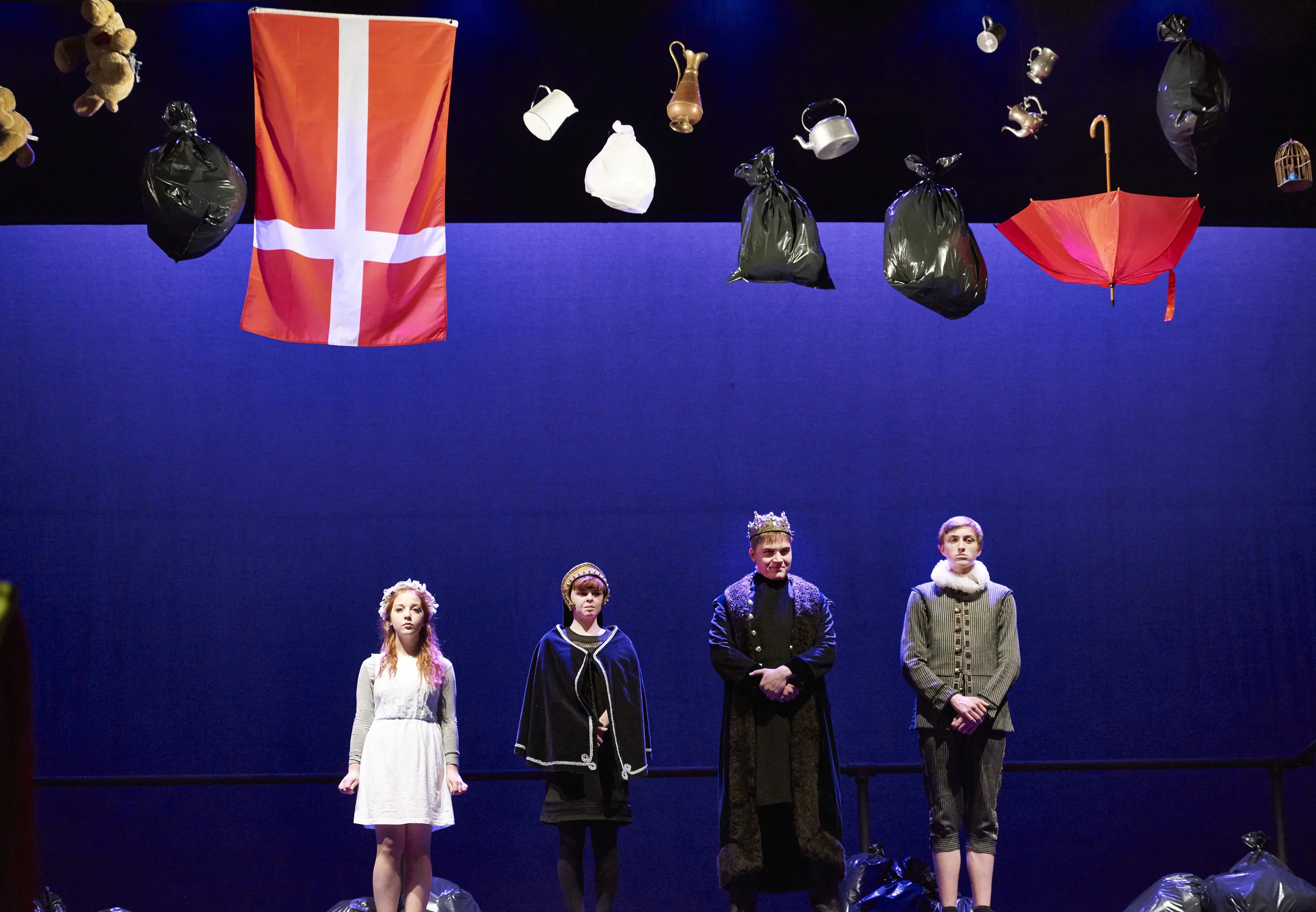 ROENCRANTZ_AND_GUILDENSTERN_ARE_DEAD_ 0673.jpg