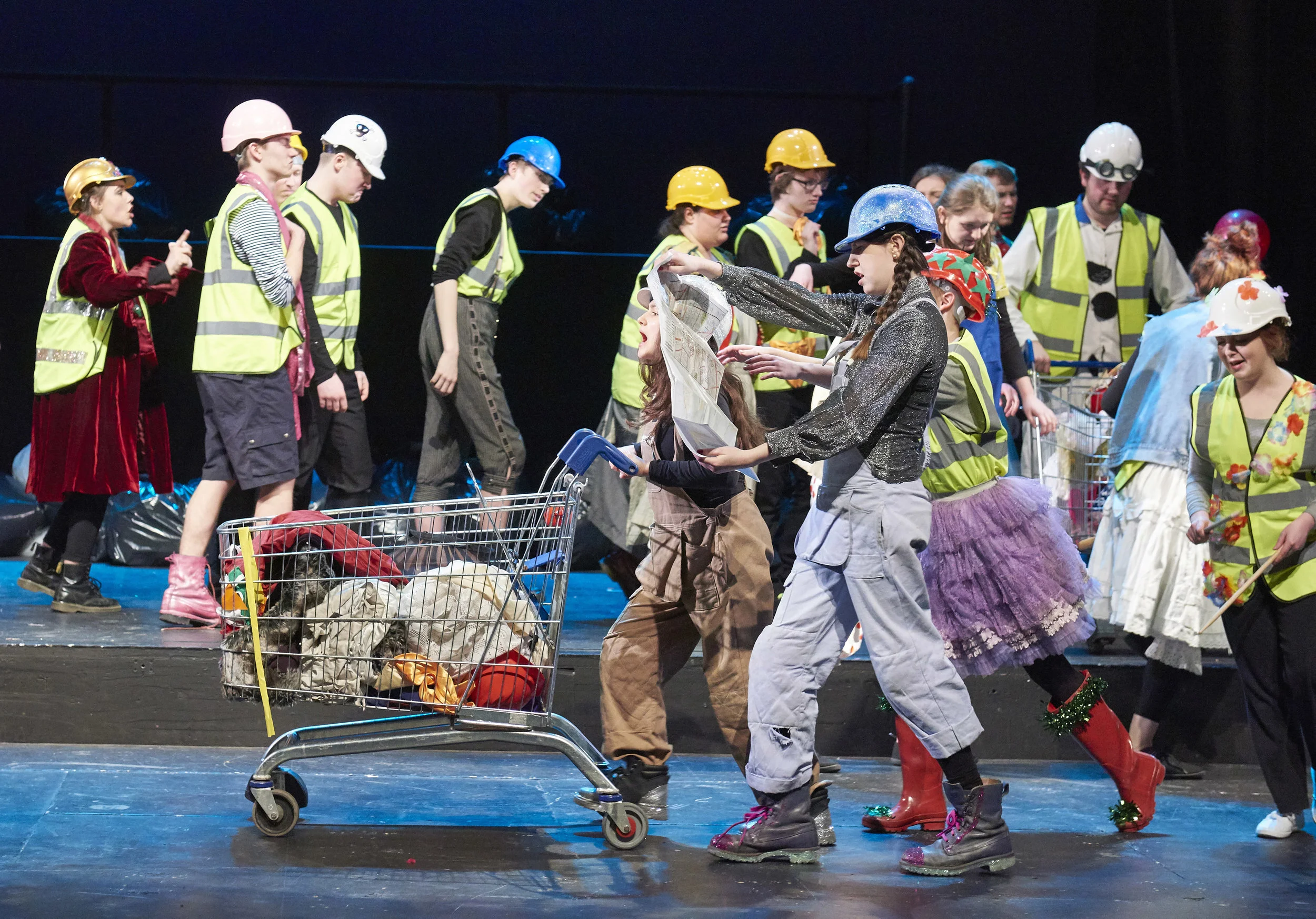 ROENCRANTZ_AND_GUILDENSTERN_ARE_DEAD_1 3497.jpg