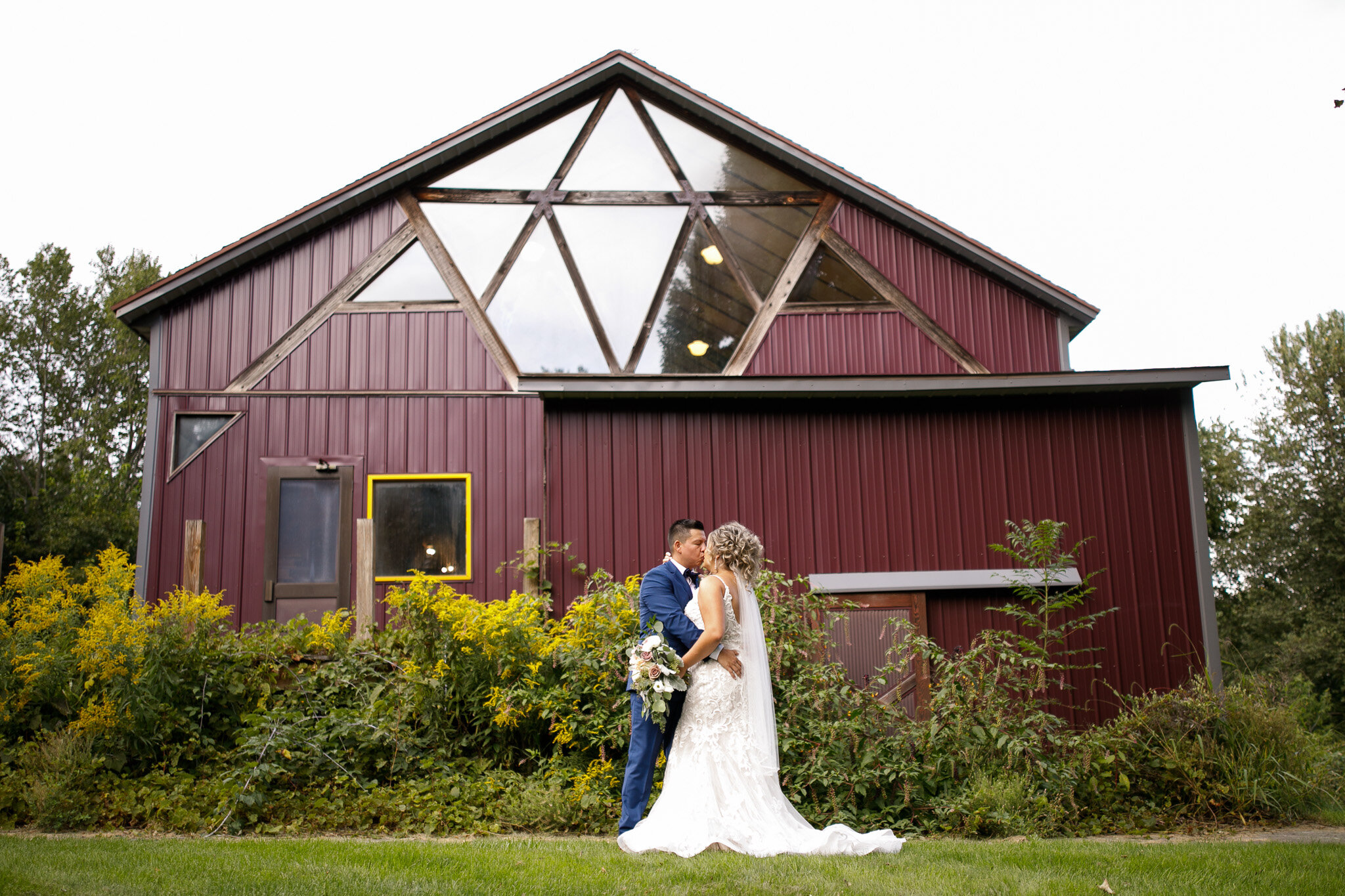 Pinnacle Center Wedding - Jillian and Rodrigo Wedding - Grand Rapids Wedding Photographer - West Michigan Wedding Photographer - West Michigan Wedding - Farmhouse Wedding - J Darling Photo072.jpg
