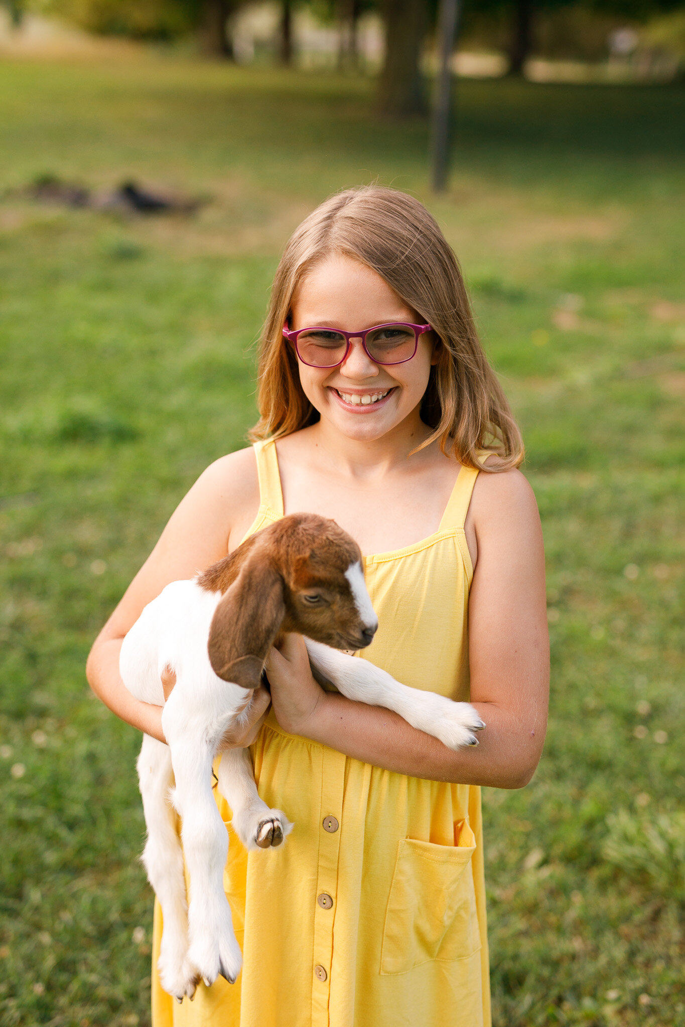 Grand Rapids Lifestyle Family Photographer - West Michigan Family Photography - Farm living - farm family photos - j darling photo - rockford family photographer - torren family 004.jpg