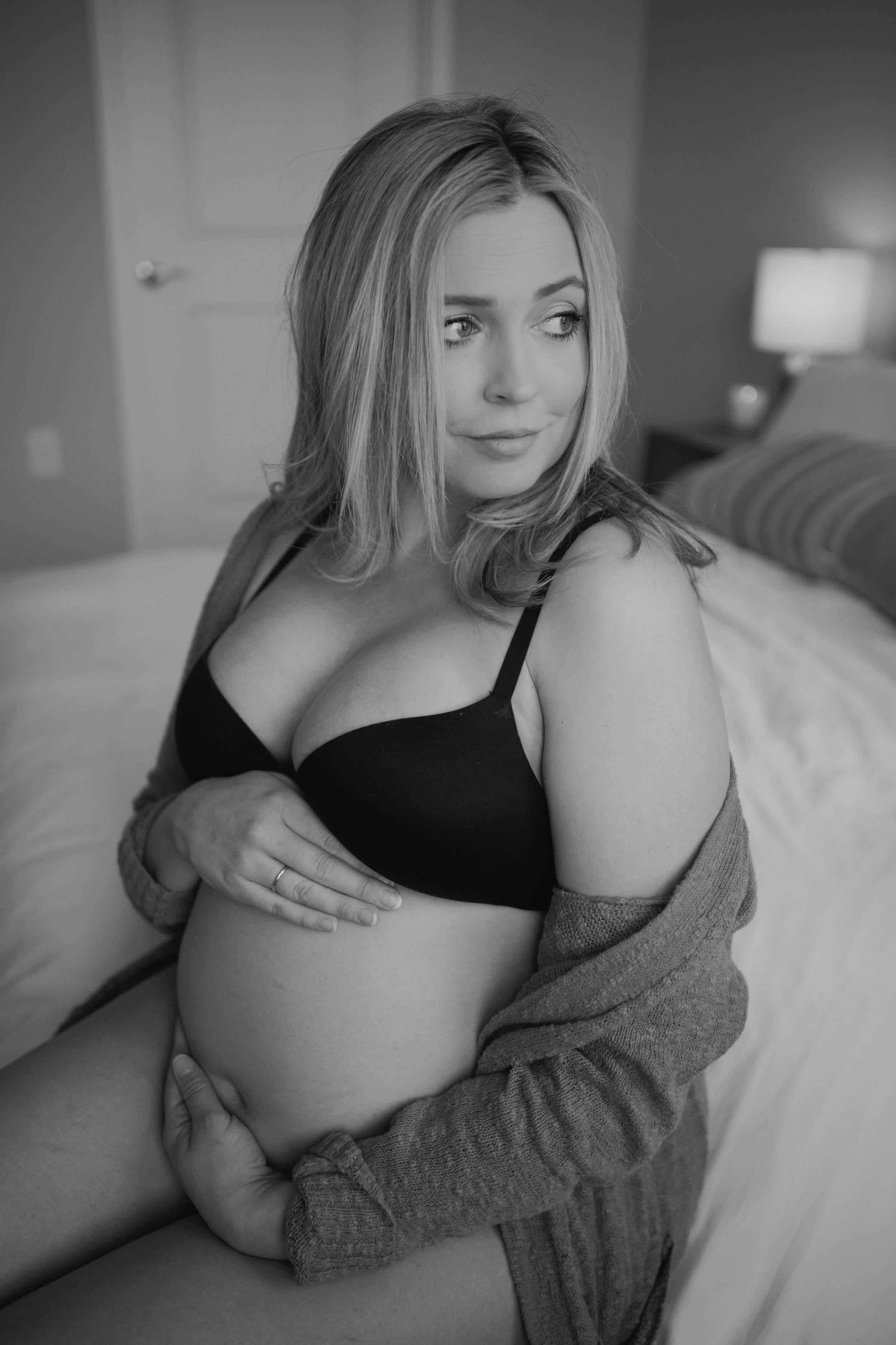 Brittani Matthews Maternity 2022 - J Darling Photo40.jpg