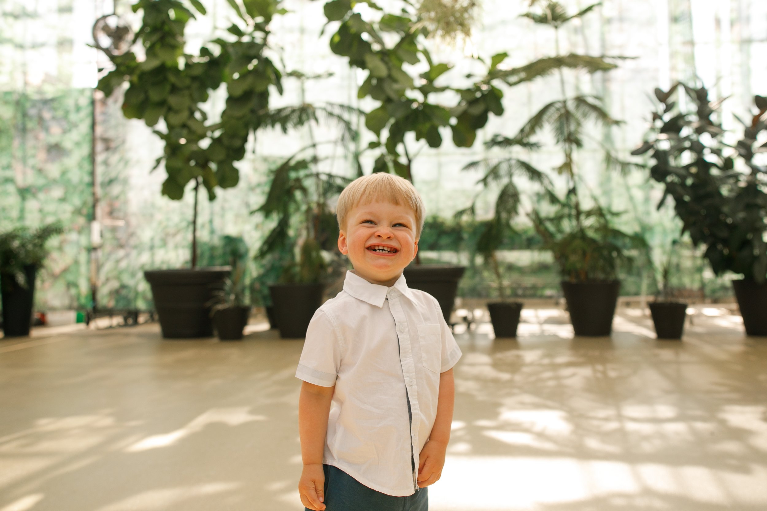 Grand Rapids Downtown Market - Grand Rapids Extended Family Session - Grand Rapids Family Photographer - Extended Family Photographer - Downtown Market - Pellecer Family 2022 - J Darling Photo 03.jpg