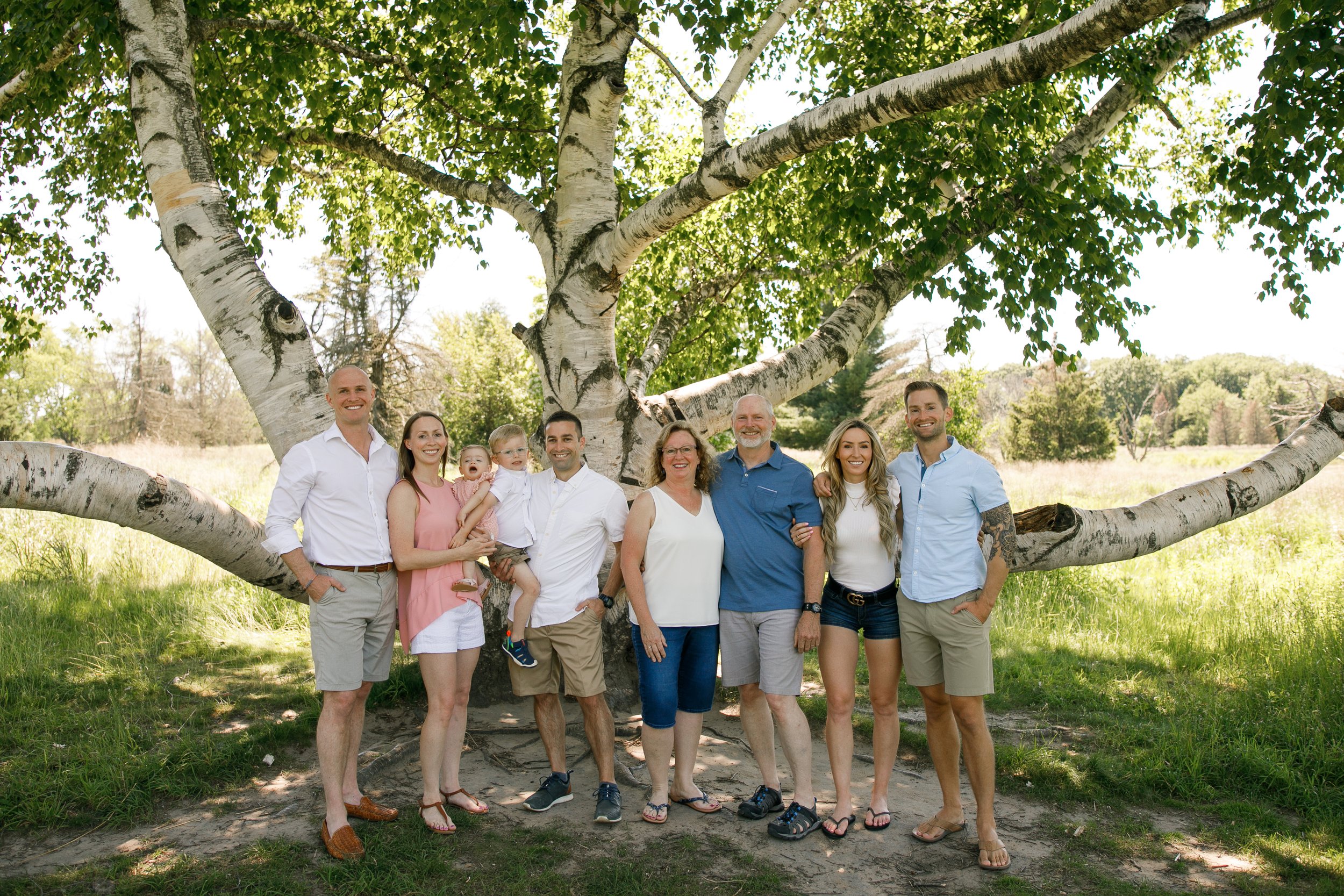 Grand Rapids Family Photographer - Extended Family Photographer - Ada Family Photographer - Lifestyle Family Photographer - Schoen Family - The Highlands  - J Darling Photo 01.jpg