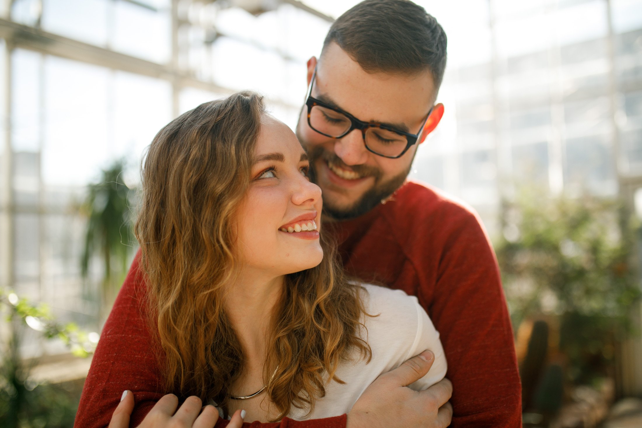 Courtney and Grand Engaged-Fredrick Meijer Gardens Wedding - Fredrick Meijer Gardens Photoshoot - Grand Rapids Engagement Photographer -  Jessica Darling - J Darling Photo_009.jpg