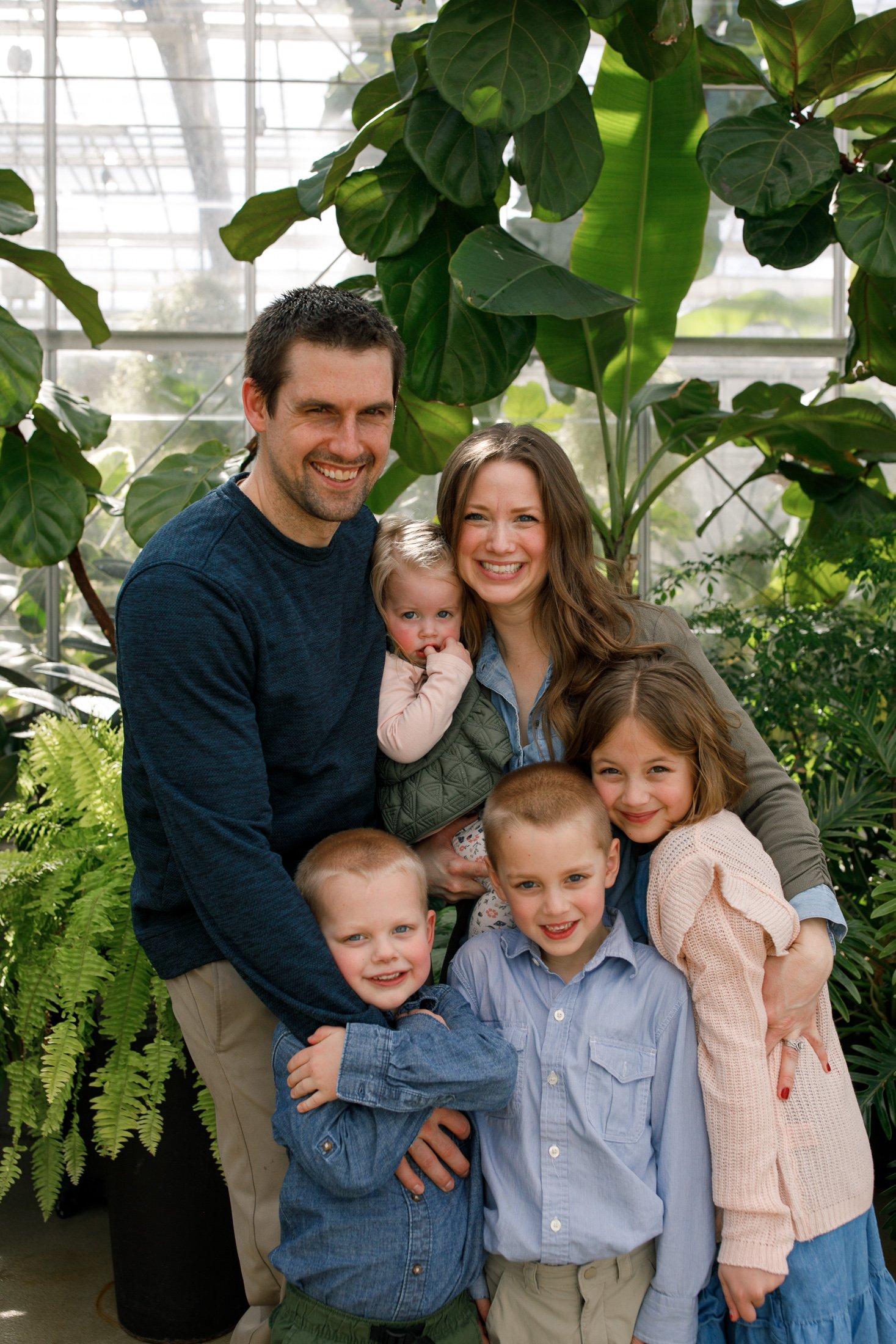 Grand Rapids Family Photographer - Grand Rapids Extended Family Photographer - Grand Rapids Event Photographer - Grand Rapids Downtown Market - Downtown Market Greenhouse - Large Family Photos - Grice Family - J Darling Photo_053.jpg