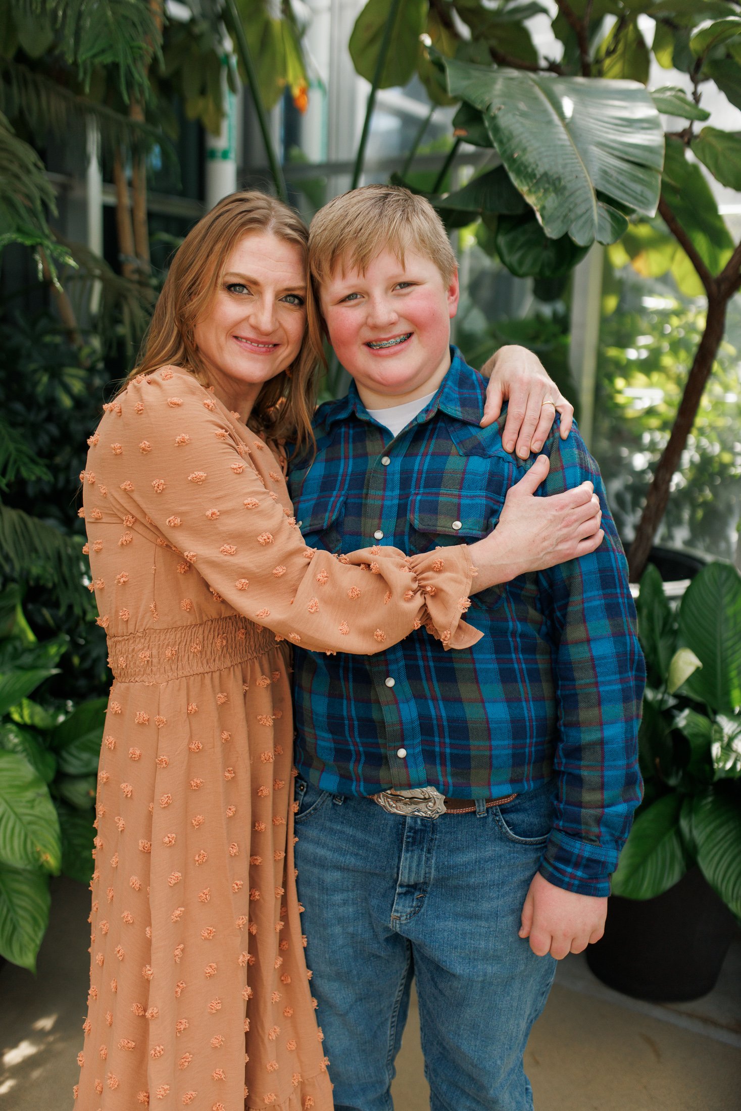 Grand Rapids Family Photographer - Grand Rapids Extended Family Photographer - Grand Rapids Event Photographer - Grand Rapids Downtown Market - Downtown Market Greenhouse - Large Family Photos - Grice Family - J Darling Photo_024.jpg