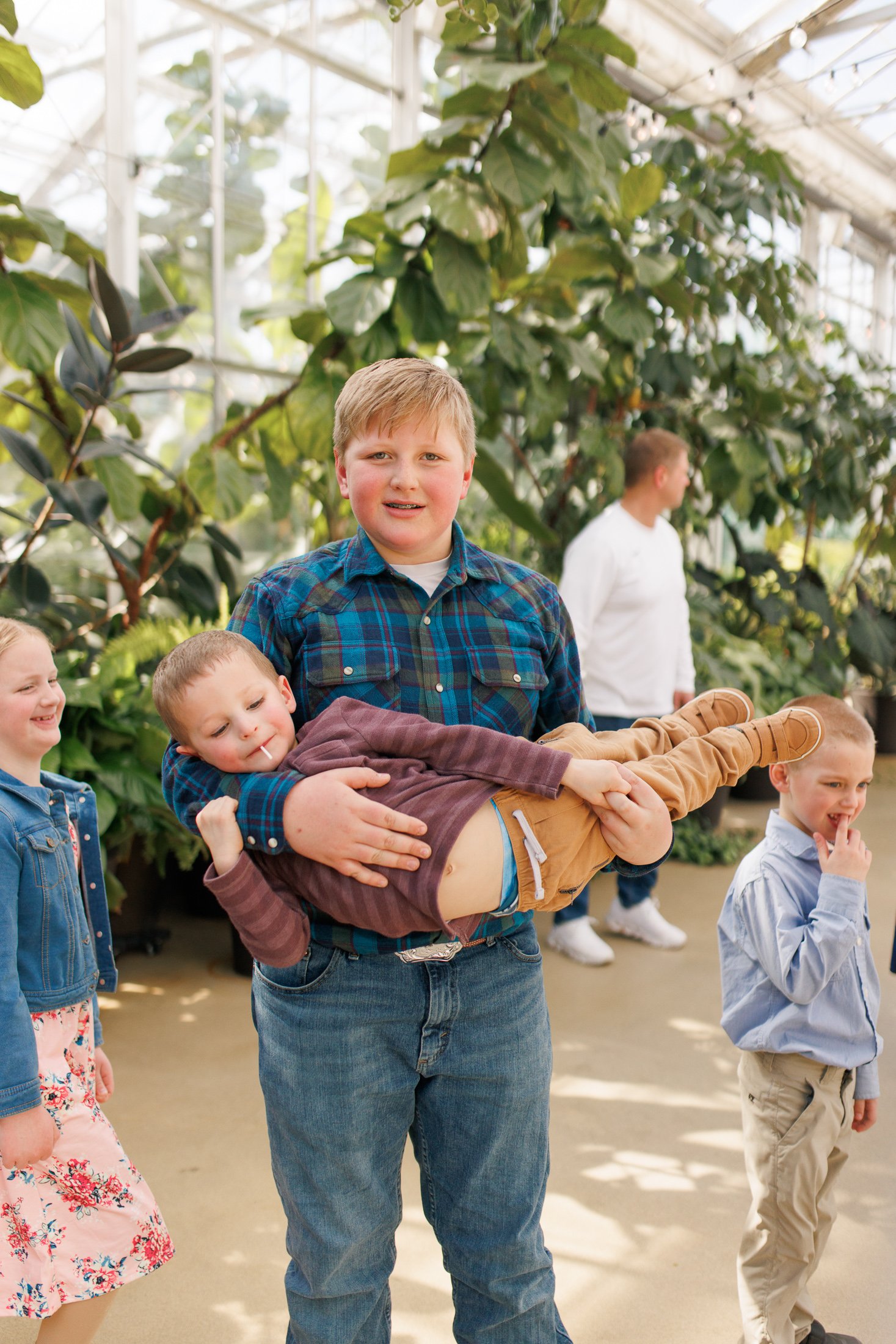 Grand Rapids Family Photographer - Grand Rapids Extended Family Photographer - Grand Rapids Event Photographer - Grand Rapids Downtown Market - Downtown Market Greenhouse - Large Family Photos - Grice Family - J Darling Photo_020.jpg