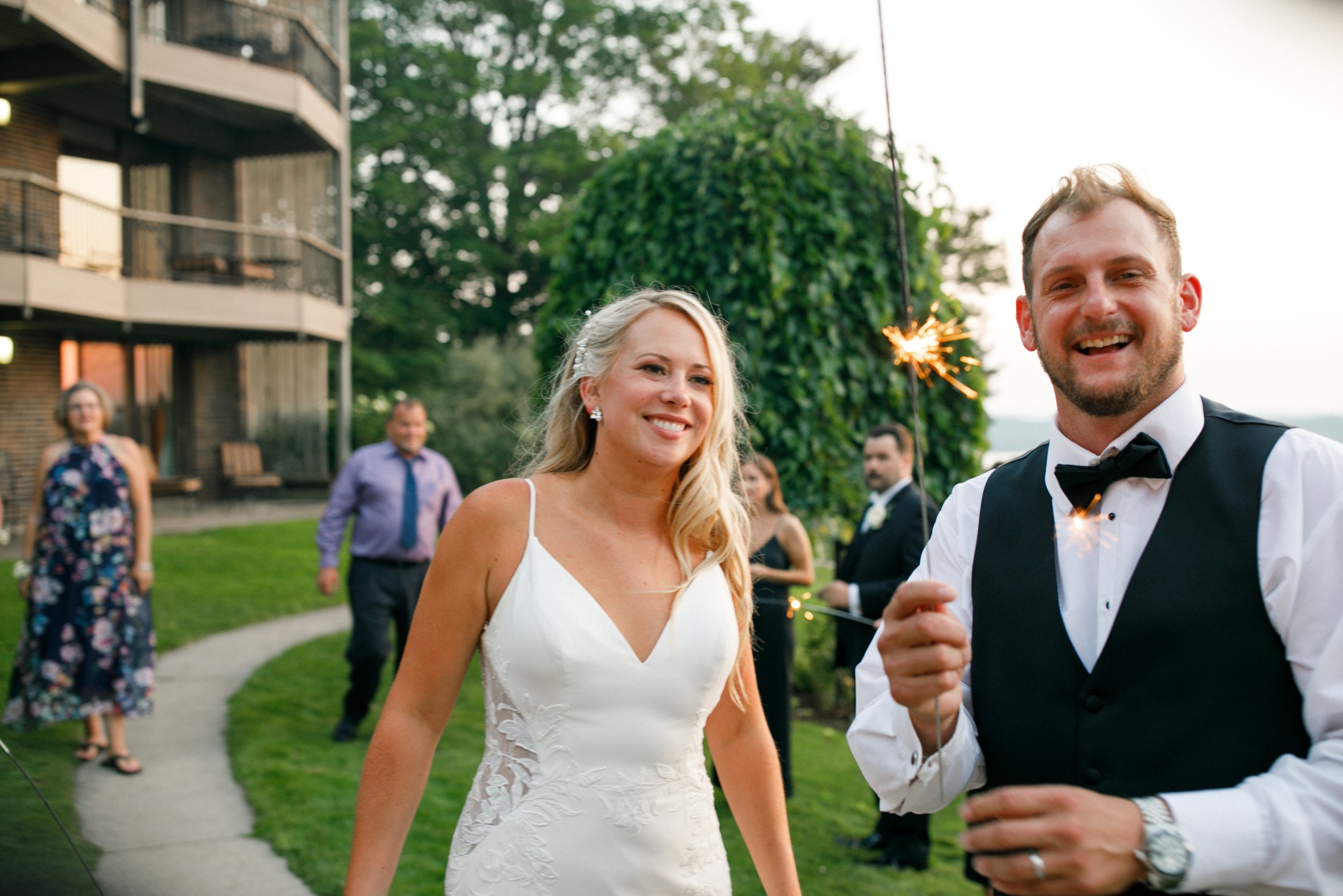 Josh and Erica Wedding Preview - Shanty Creek Wedding - Northern Michigan Wedding Photographer - J Darling Photo_183.jpg