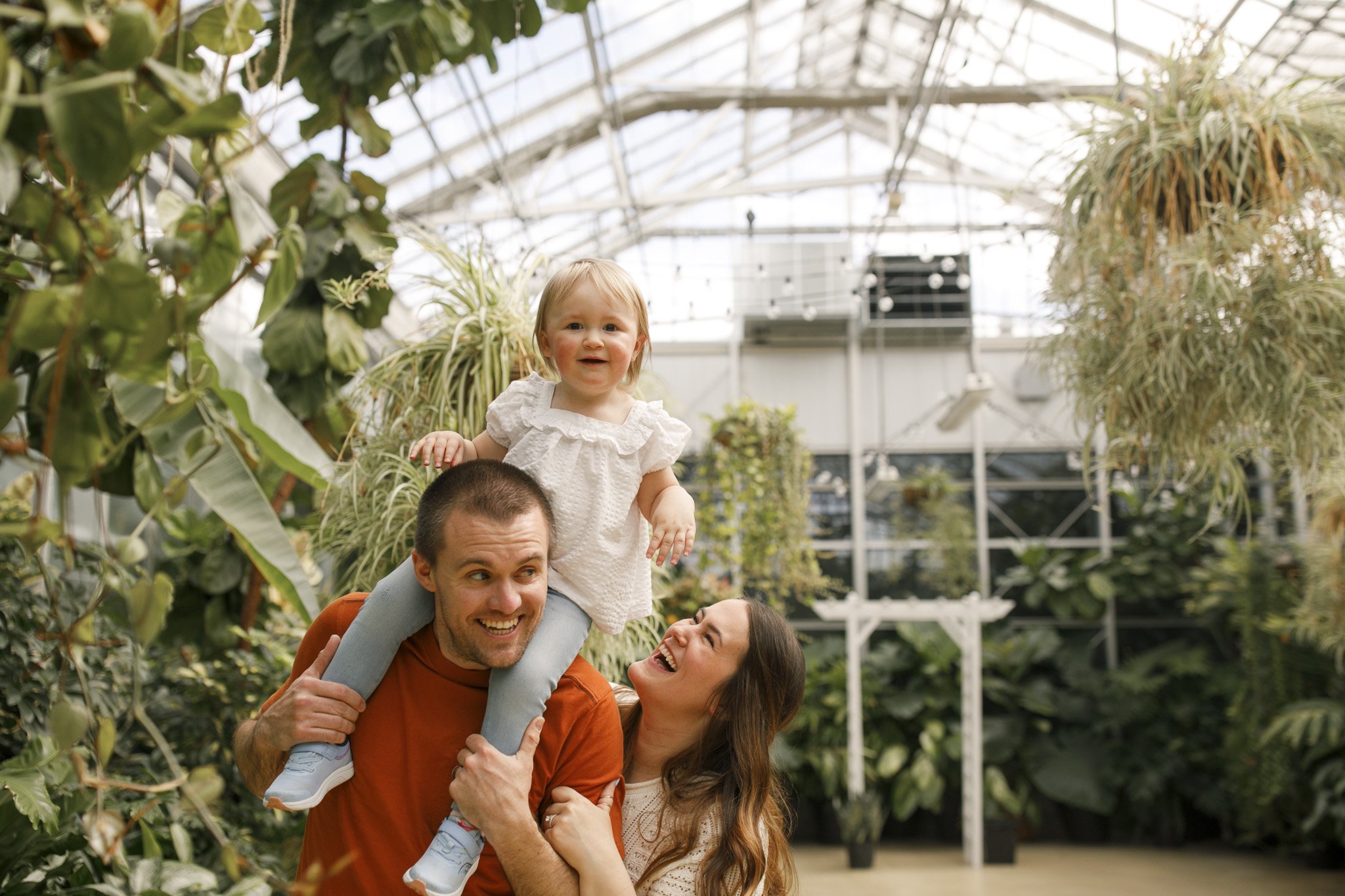 Grand Rapids Downtown Market Greenhouse - Grand Rapids Family Photographer - Grand Rapids Family Mini Session - Brown Family - Downtown Market - Jessica Darling - J Darling Photo115.jpg