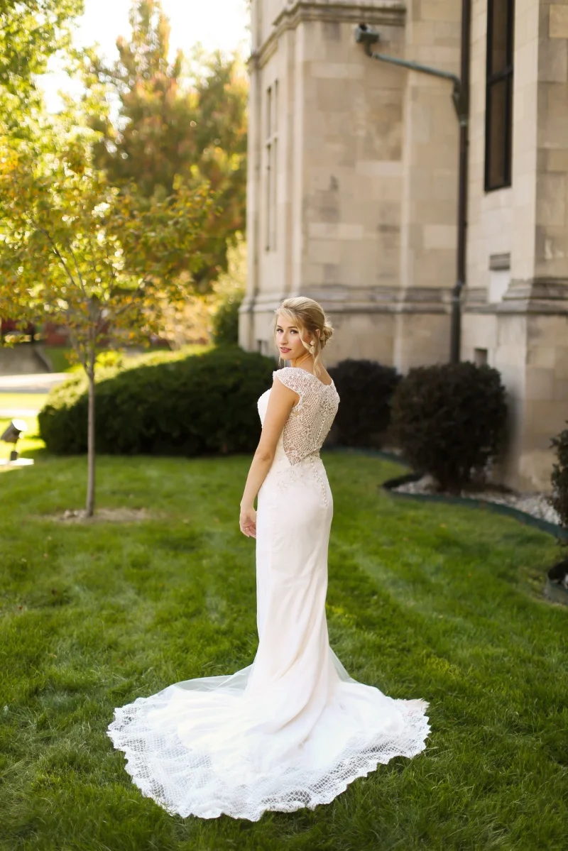 Real-Indianapolis-Wedding-Danielle-Dillon-2-Wedding-Party-0054.jpg