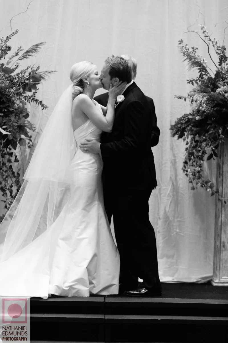 MGC-RealIndianapolisWedding-LindsayLuke-23.jpg