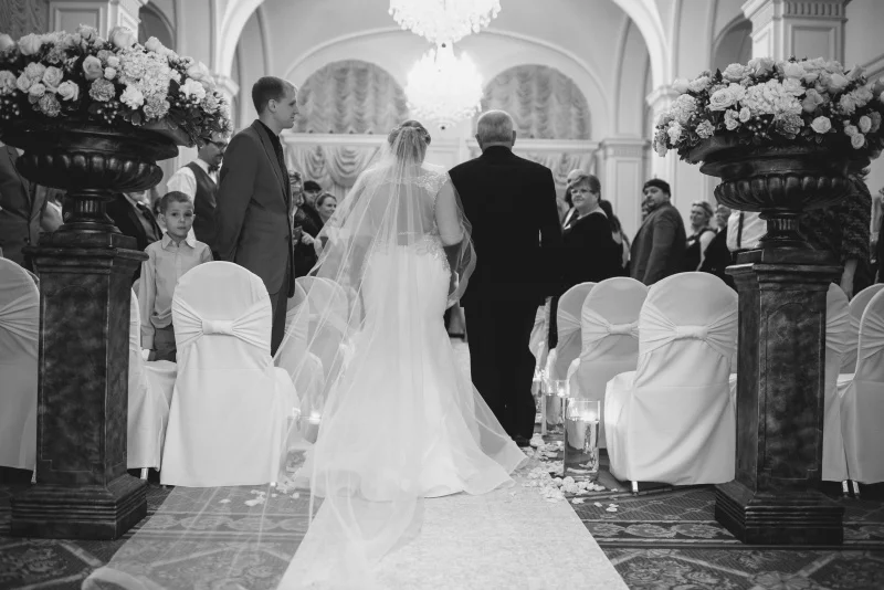 MGC-RealWeddings-StephanieNick-5.jpg