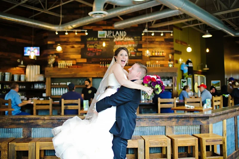 MGC-RealWeddings-BrittanyMatt-9.jpg