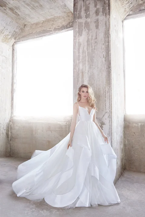 HayleyPaigeBridal-Andi6800-Ad.jpg