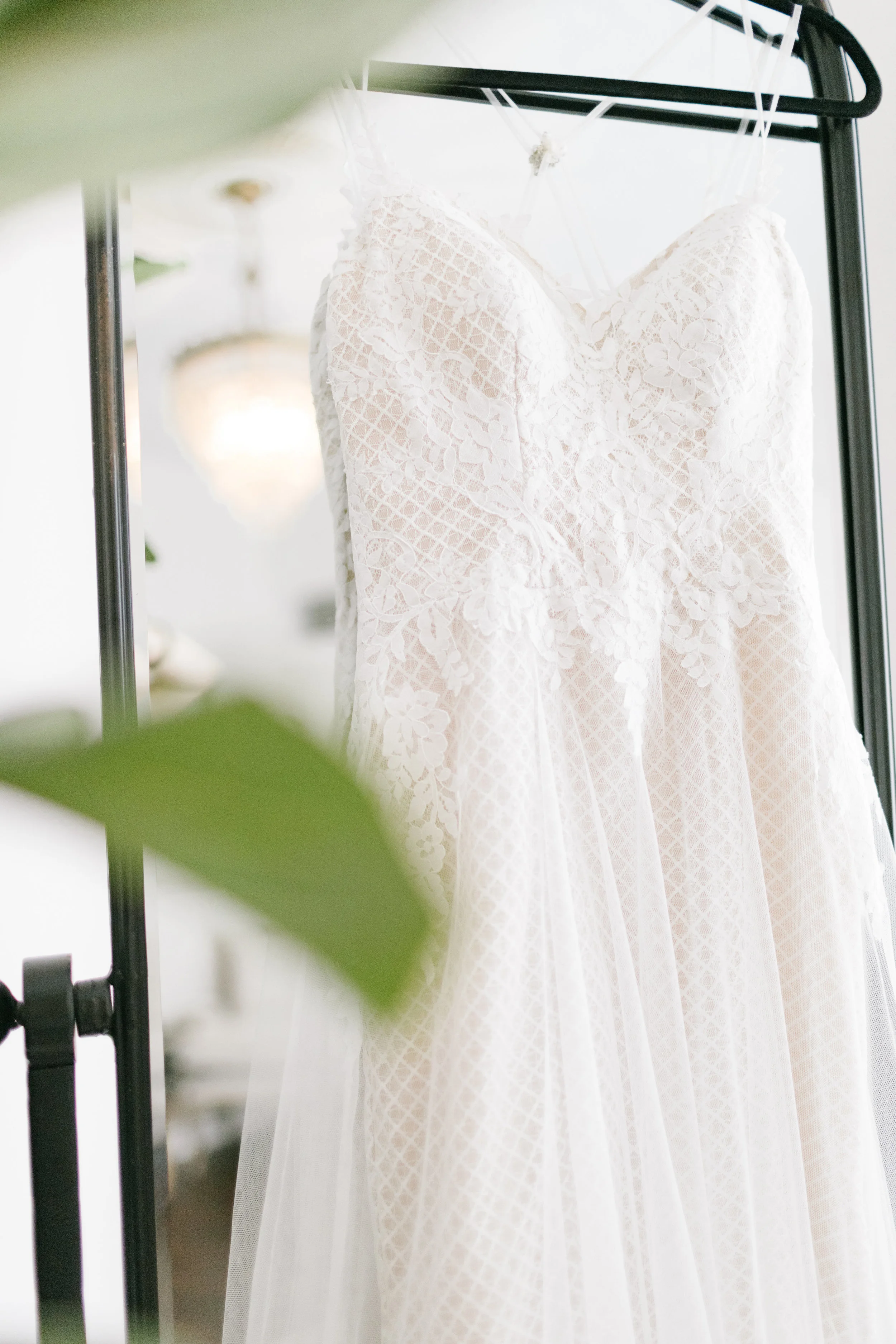 MarieGabrielCouture-Maggie-Eric-Real-Wedding-Inspiration-2.jpg