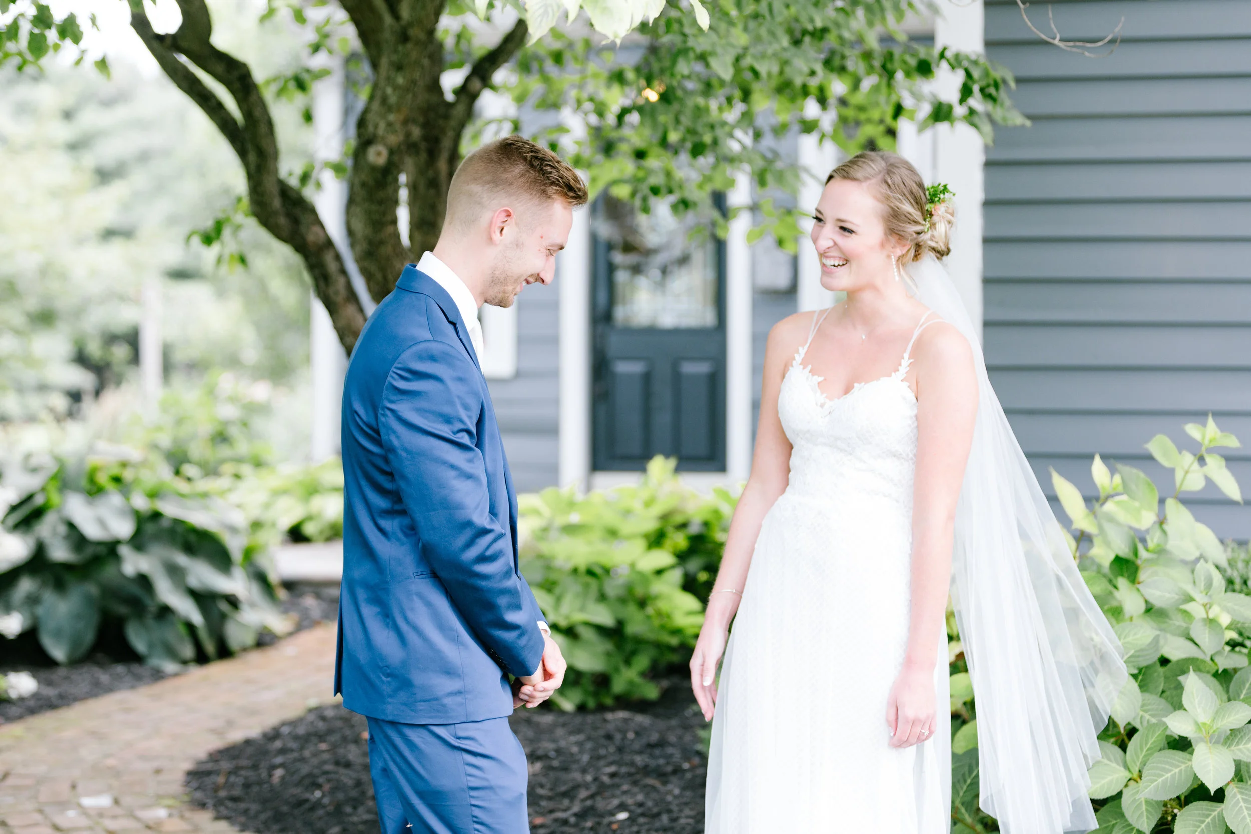 MarieGabrielCouture-Maggie-Eric-Real-Wedding-Inspiration-22.jpg