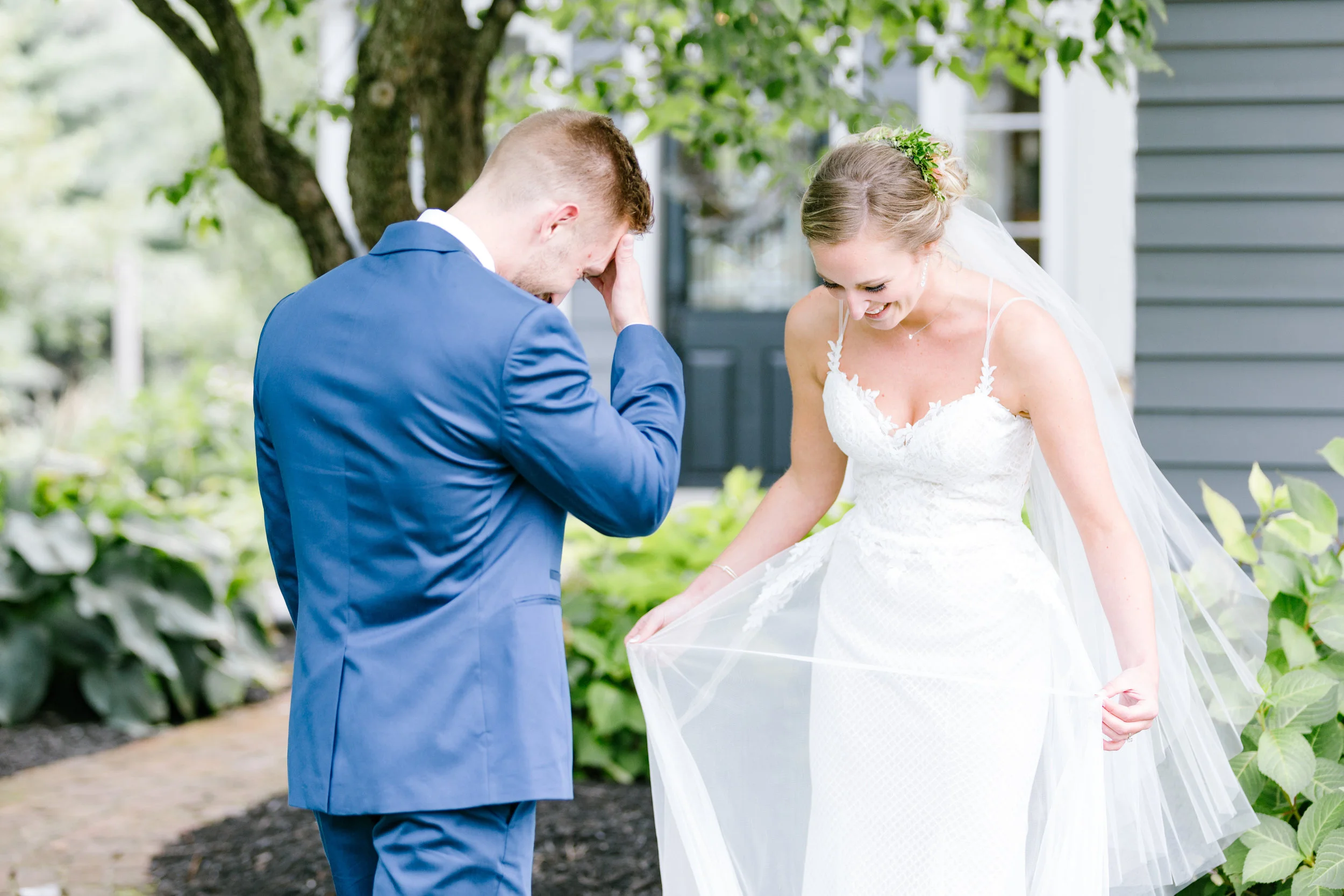 MarieGabrielCouture-Maggie-Eric-Real-Wedding-Inspiration-23.jpg