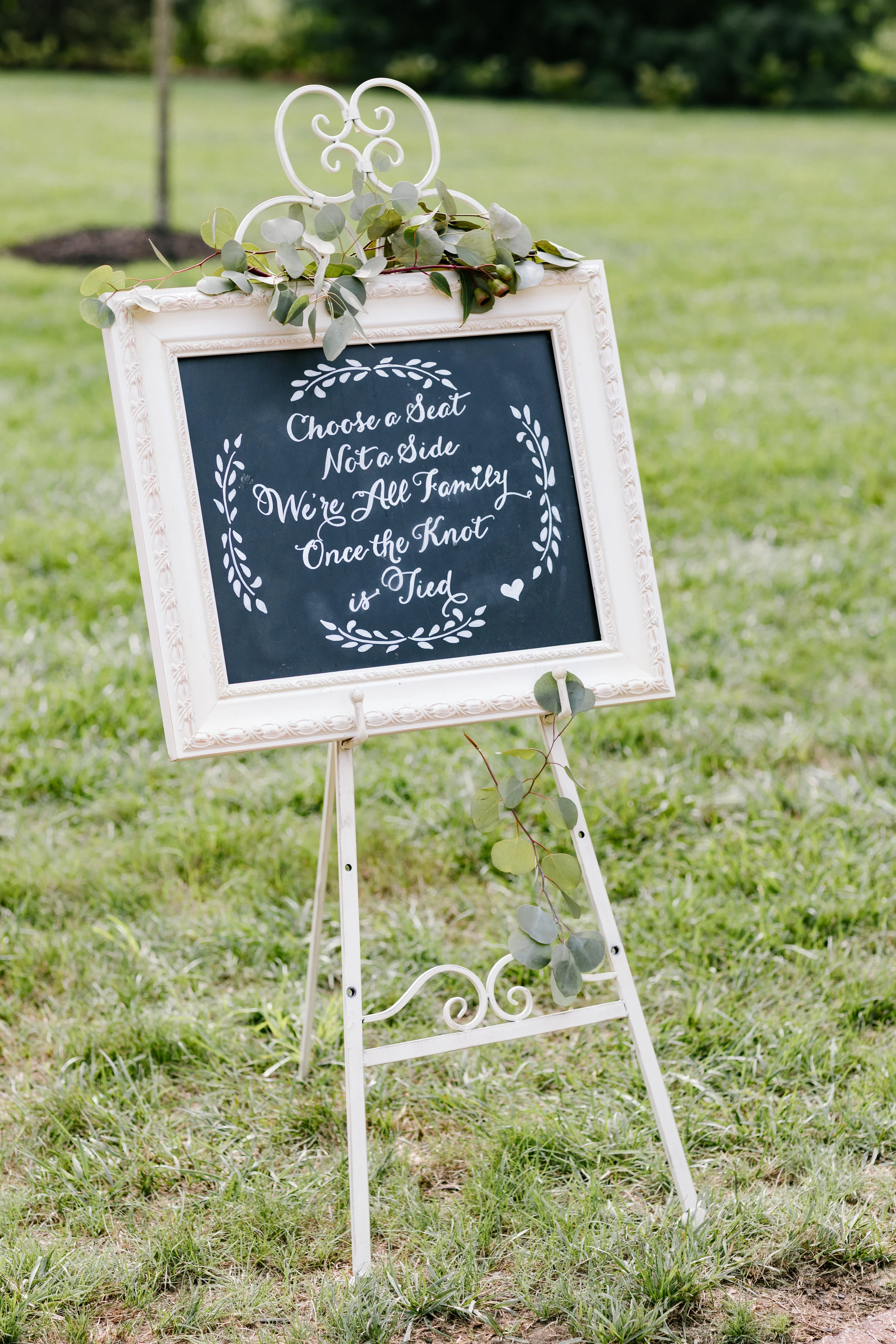 MarieGabrielCouture-Maggie-Eric-Real-Wedding-Inspiration-36.jpg