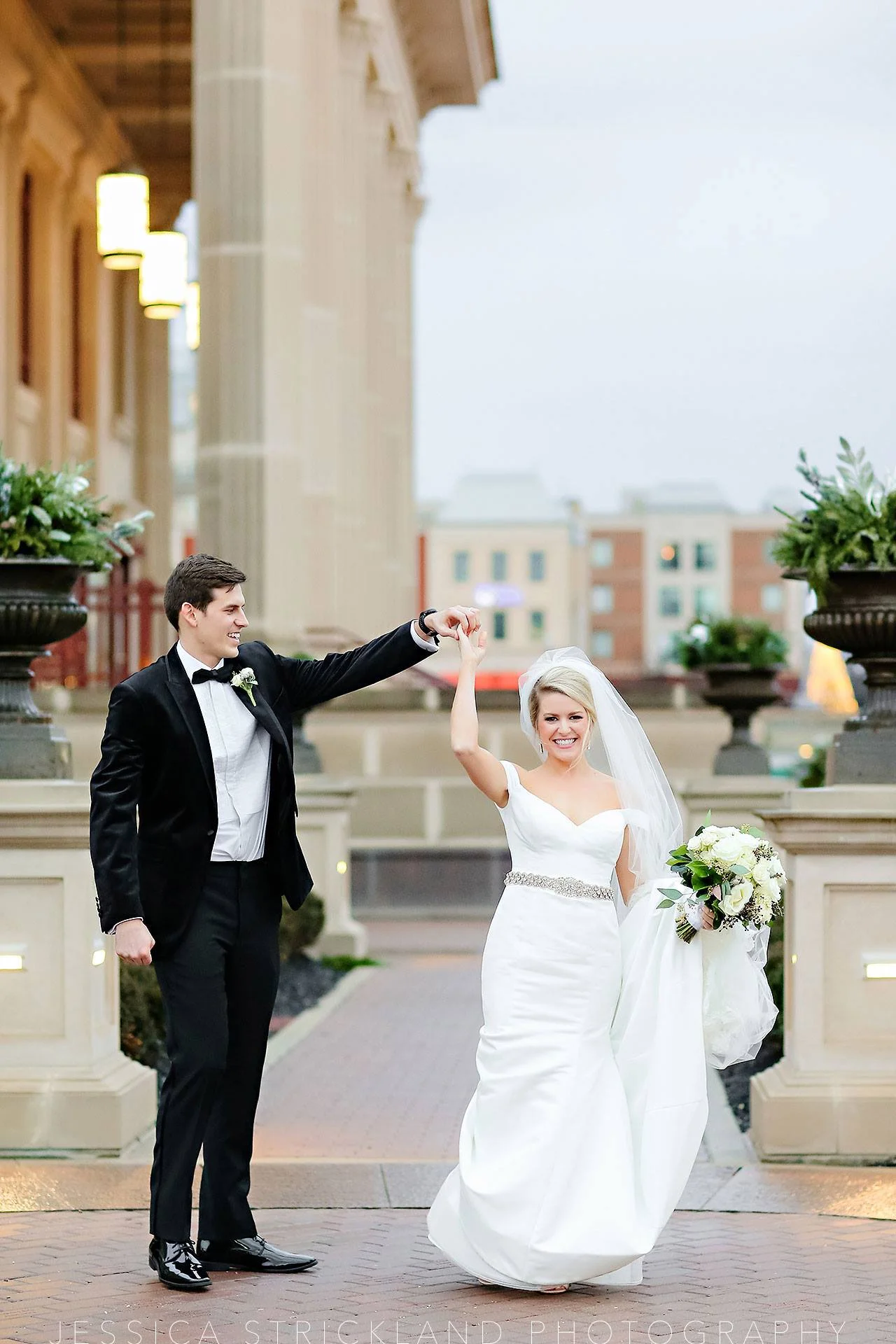 EmilyAndrew-WeddingInspiration-NewYearsEve-29.jpg