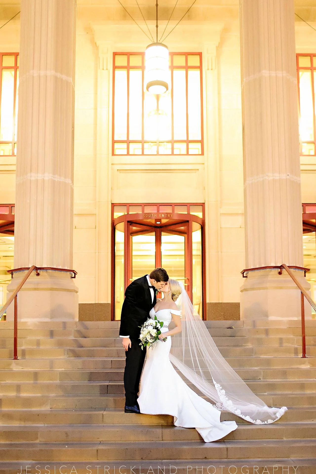 EmilyAndrew-WeddingInspiration-NewYearsEve-30.jpg