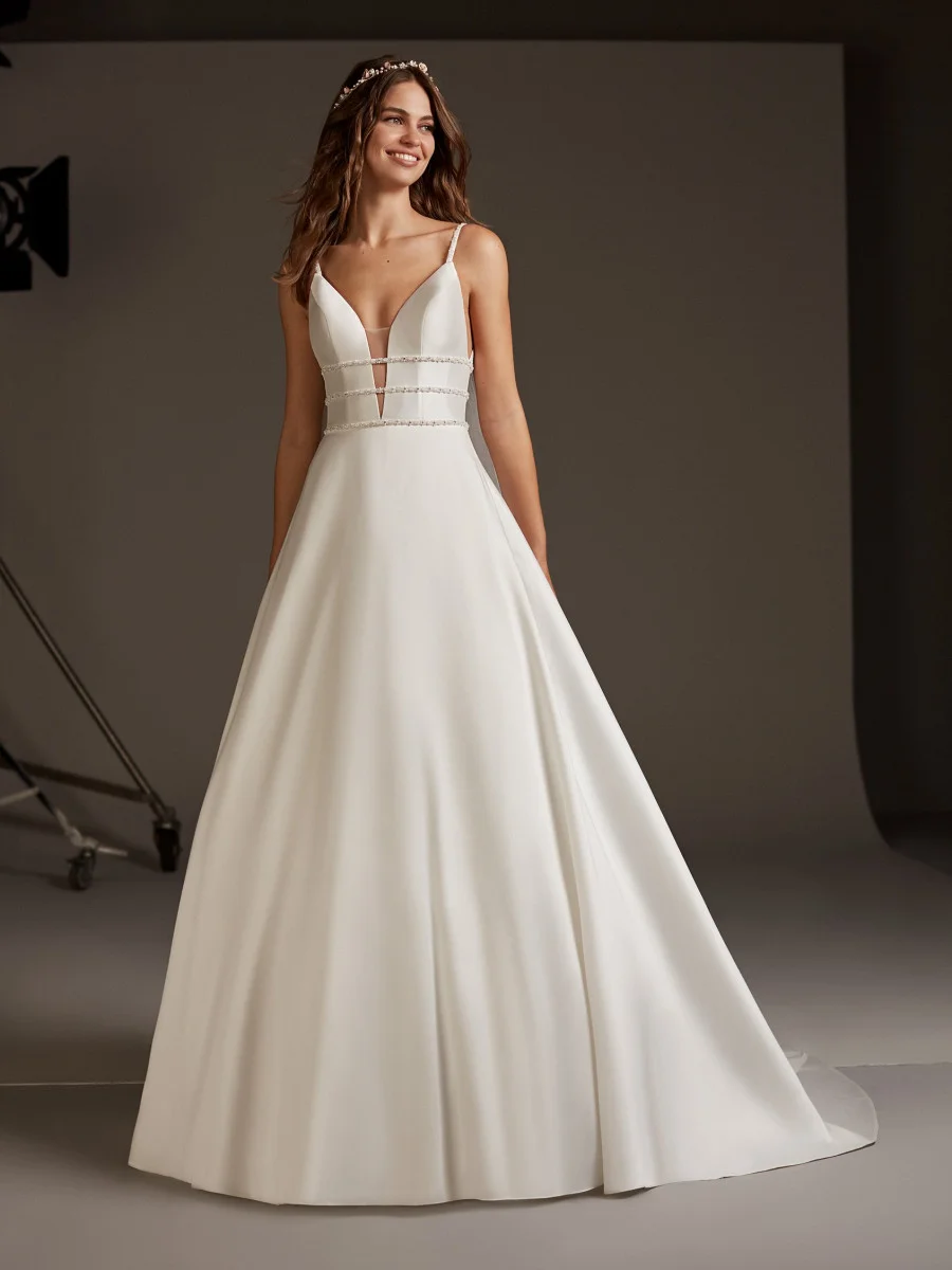 Pronovias — Indianapolis, IN Bridal Store & Wedding Dresses Marie