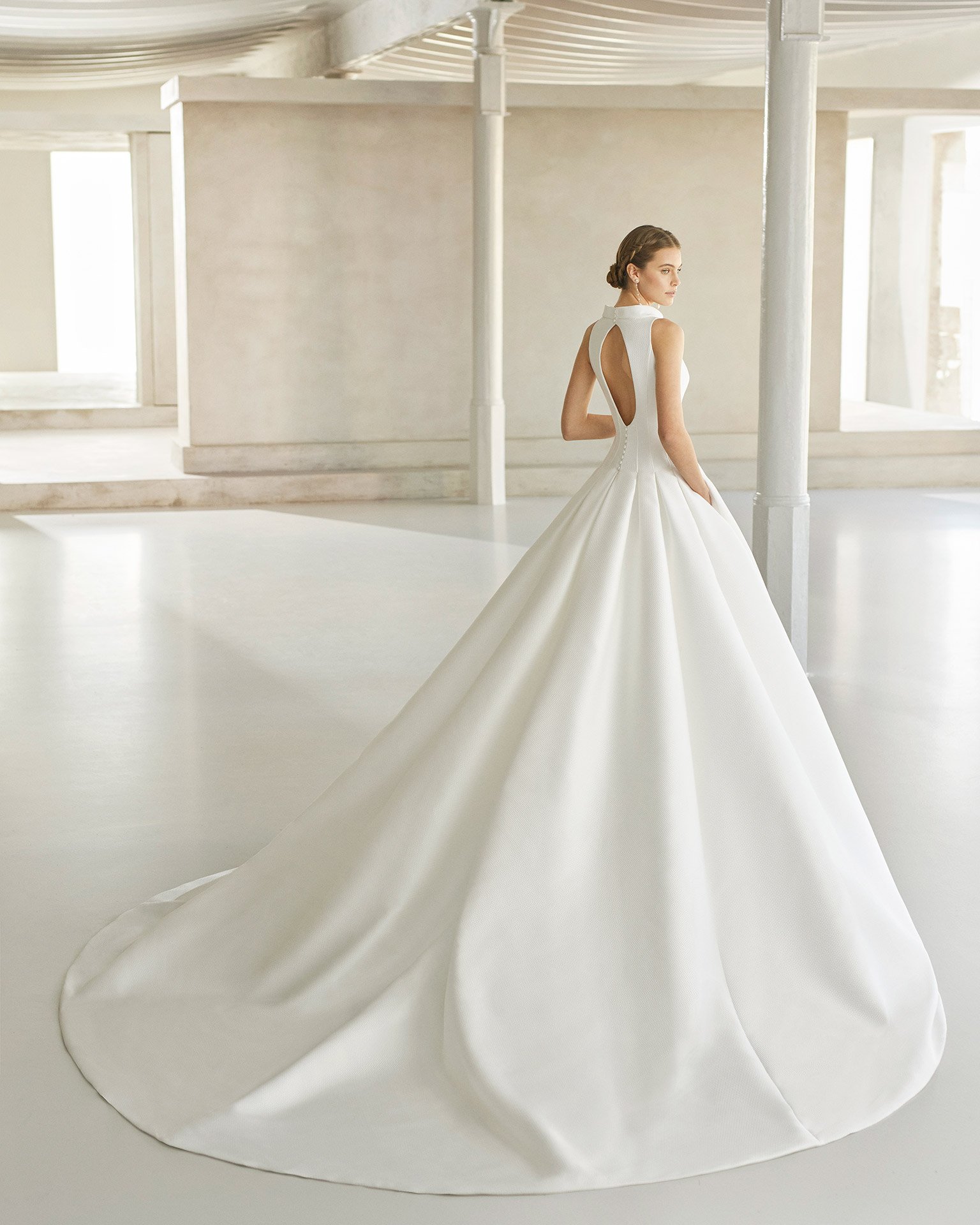 Tears gallon Unravel Rosa Clará Couture - Bridal Collection — Indianapolis, IN Bridal Store & Wedding  Dresses | Marie Gabriel Couture