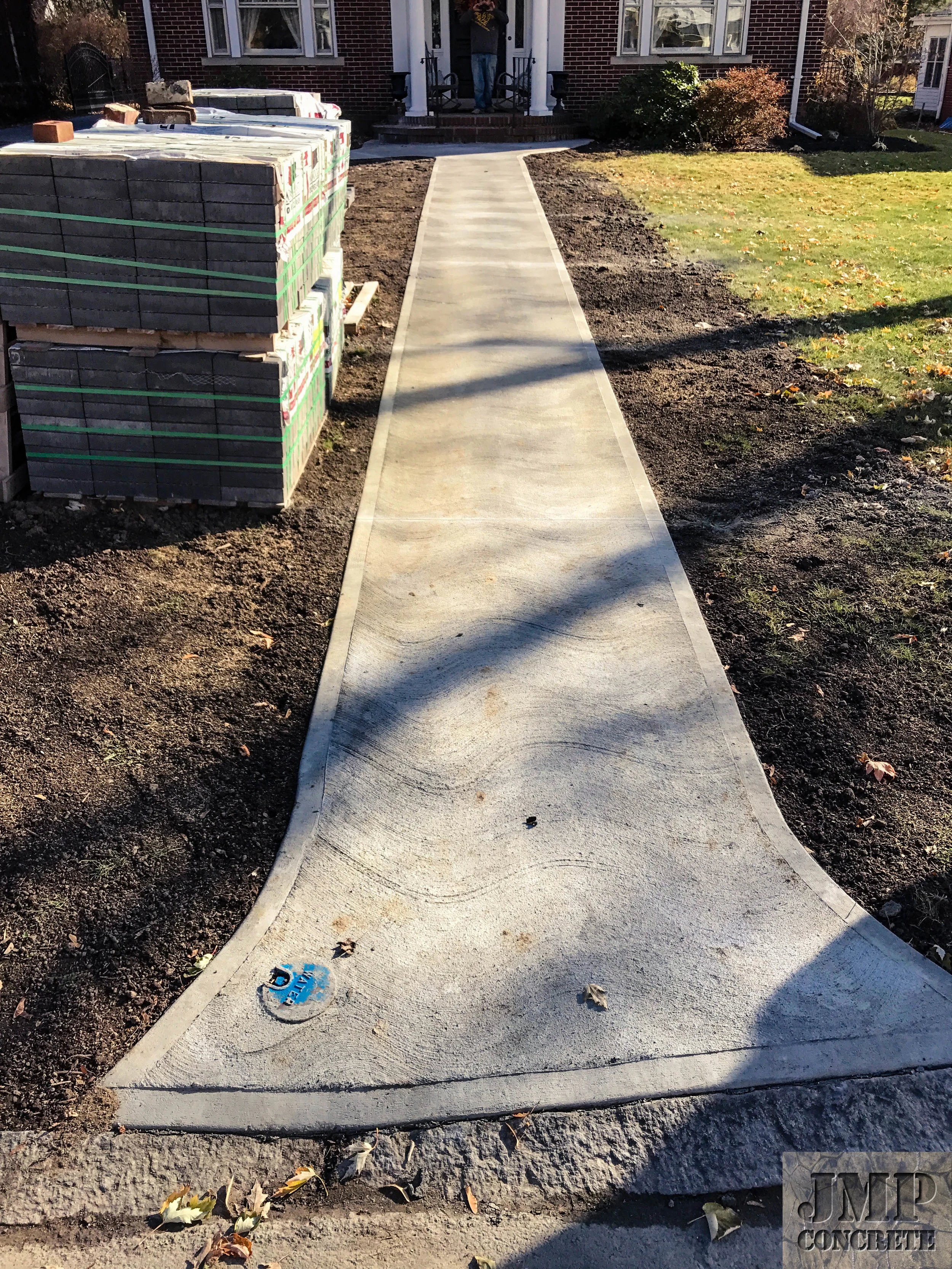 long walkway.jpg