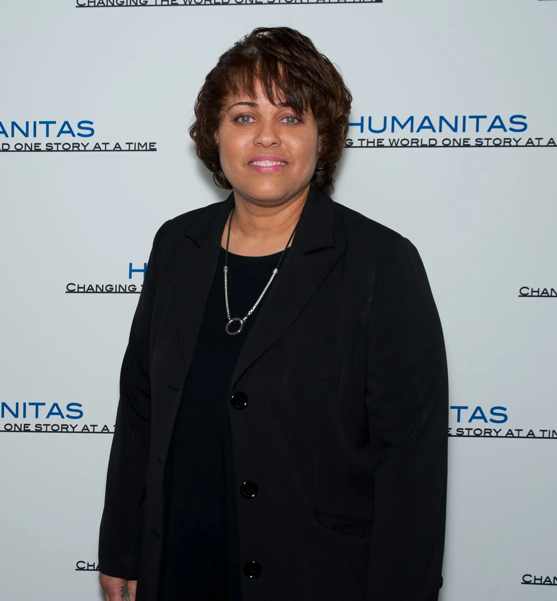 Pam Veasey.jpg
